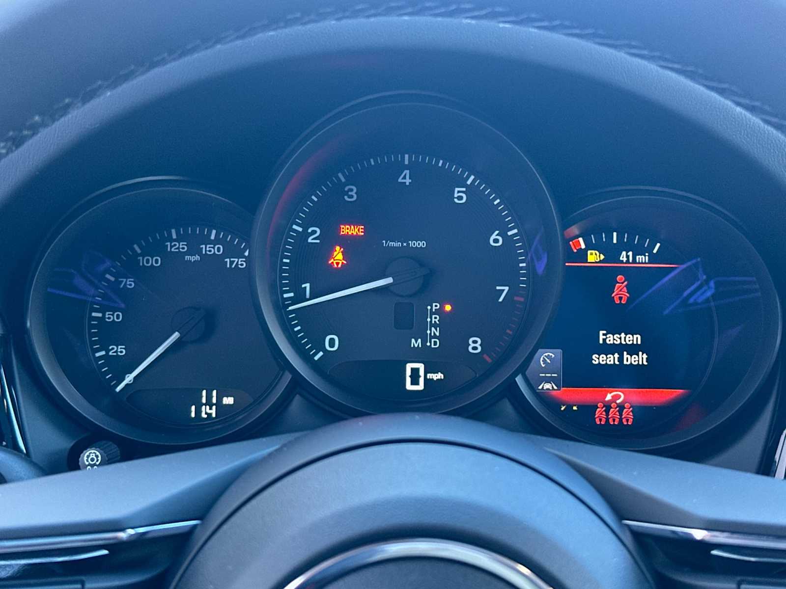 Thumbnail: 2026 Porsche Macan - 26