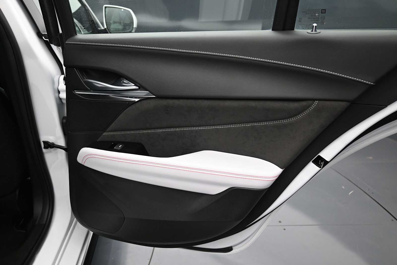 Thumbnail: 2023 Cadillac CT4 - 21