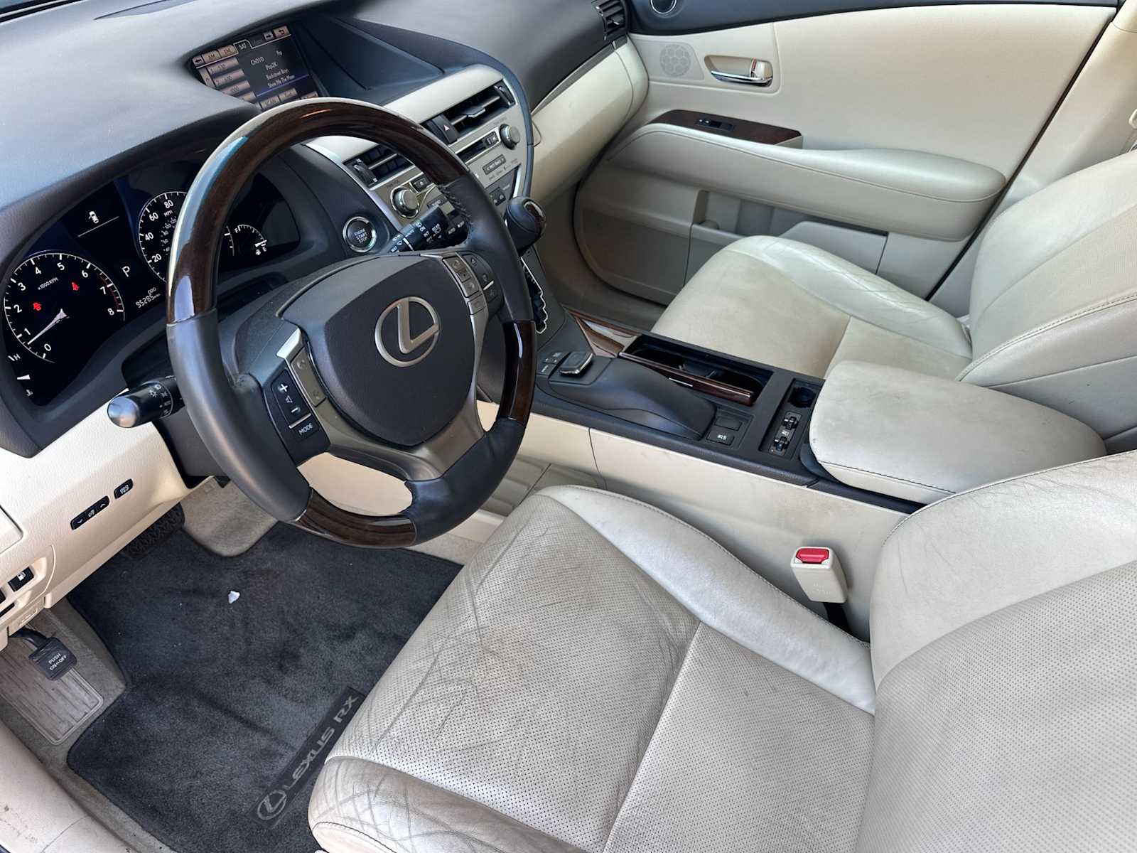 Thumbnail: 2015 Lexus RX - 4