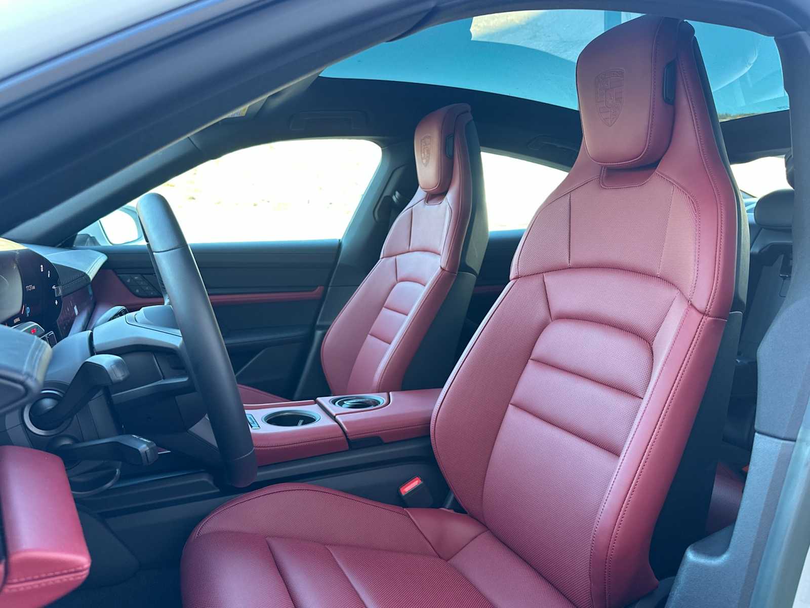 Thumbnail: 2024 Porsche Taycan - 5