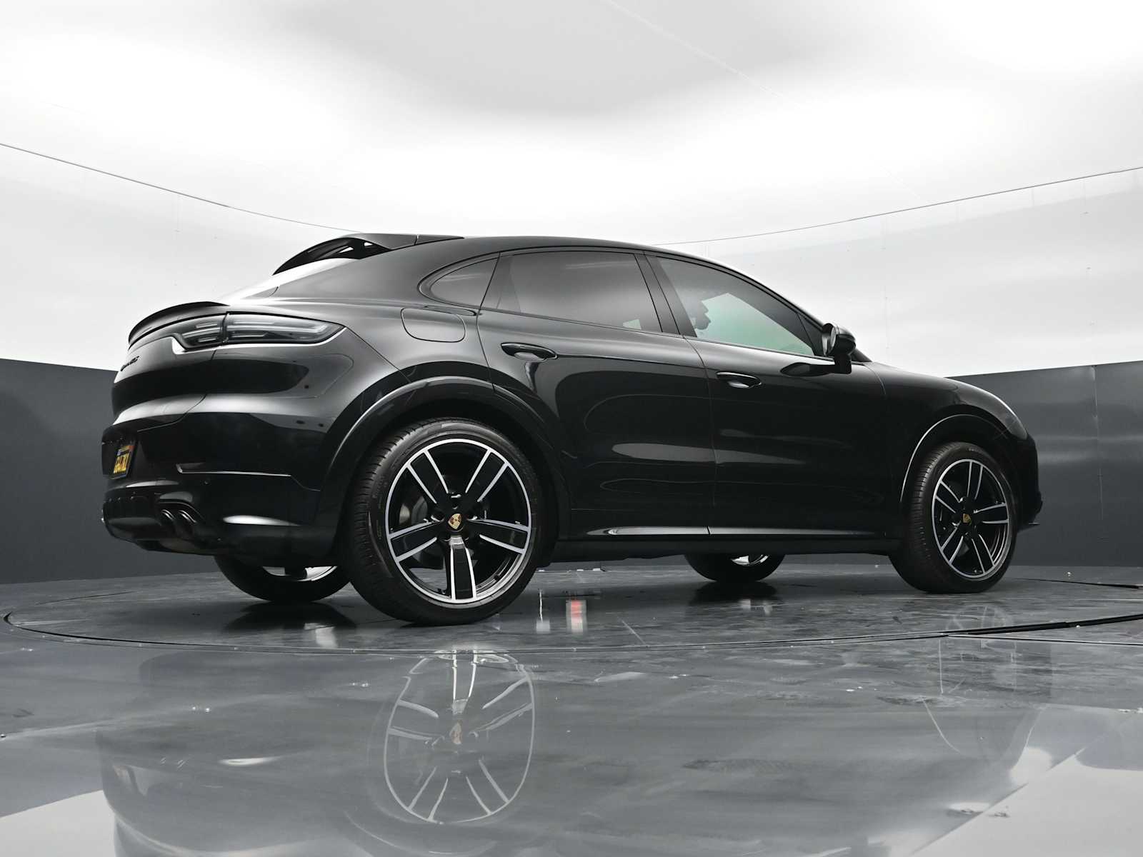 Thumbnail: 2023 Porsche  - 44