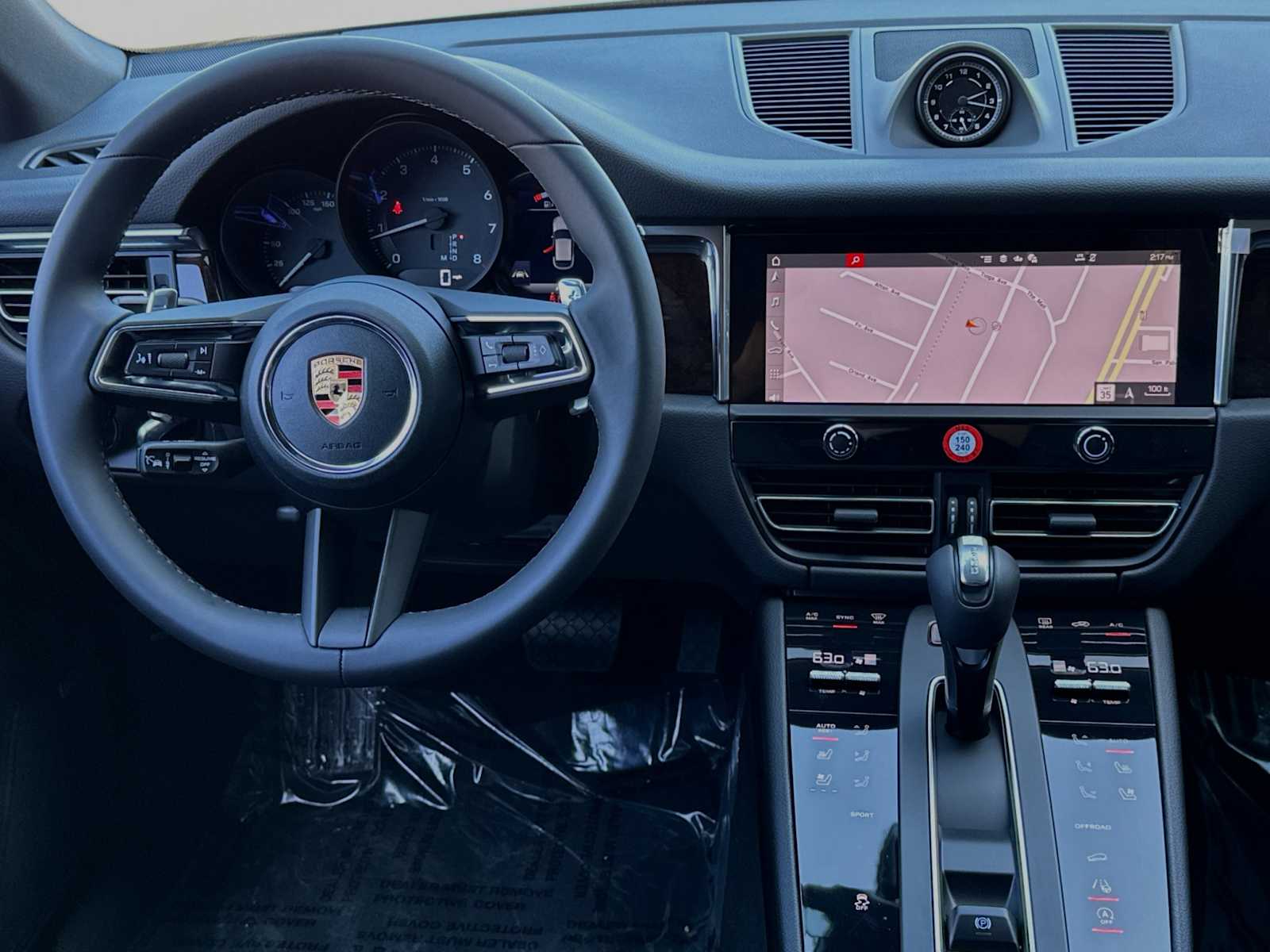 Thumbnail: 2024 Porsche Macan - 14