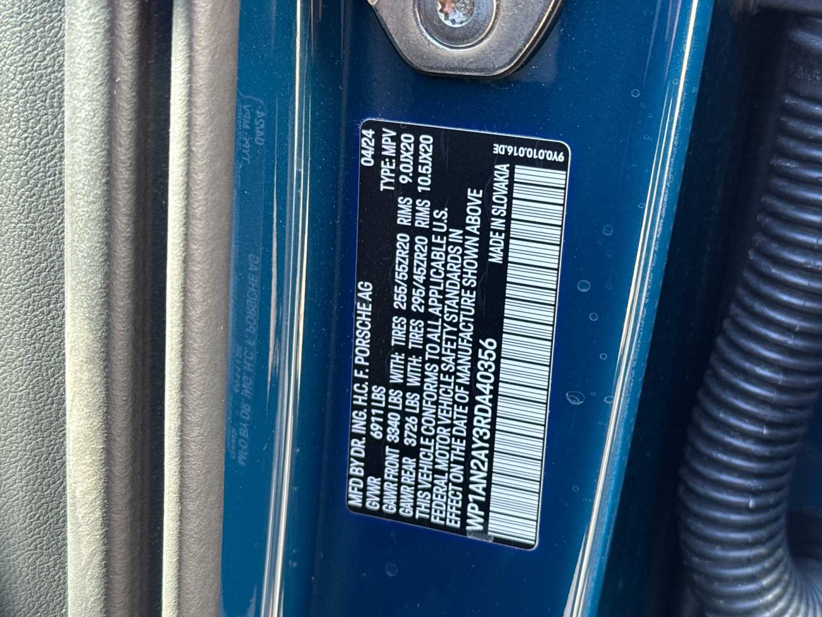 Thumbnail: 2024 Porsche Cayenne - 31