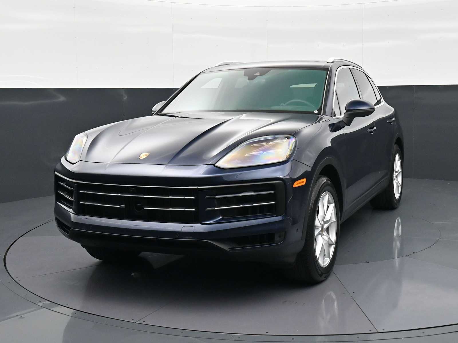 Thumbnail: 2025 Porsche Cayenne - 28