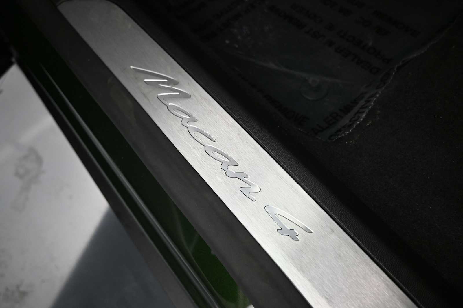 Thumbnail: 2026 Porsche Macan - 24