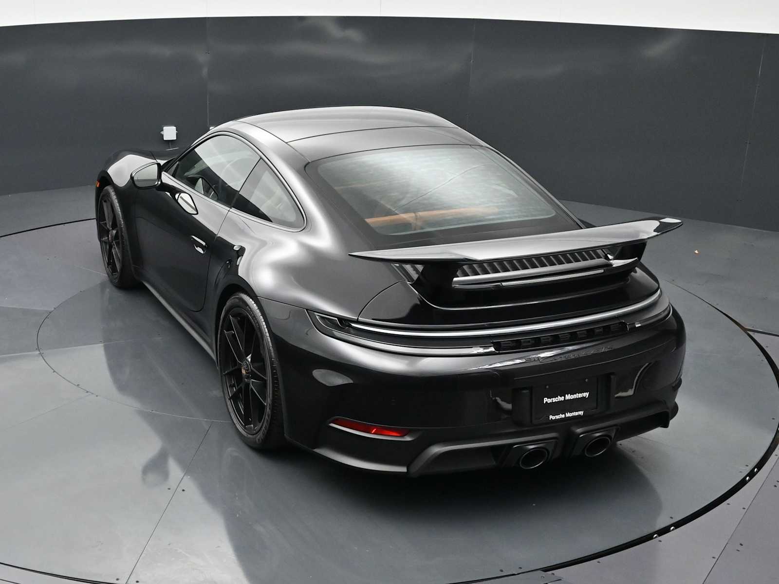 Thumbnail: 2026 Porsche 911 - 30