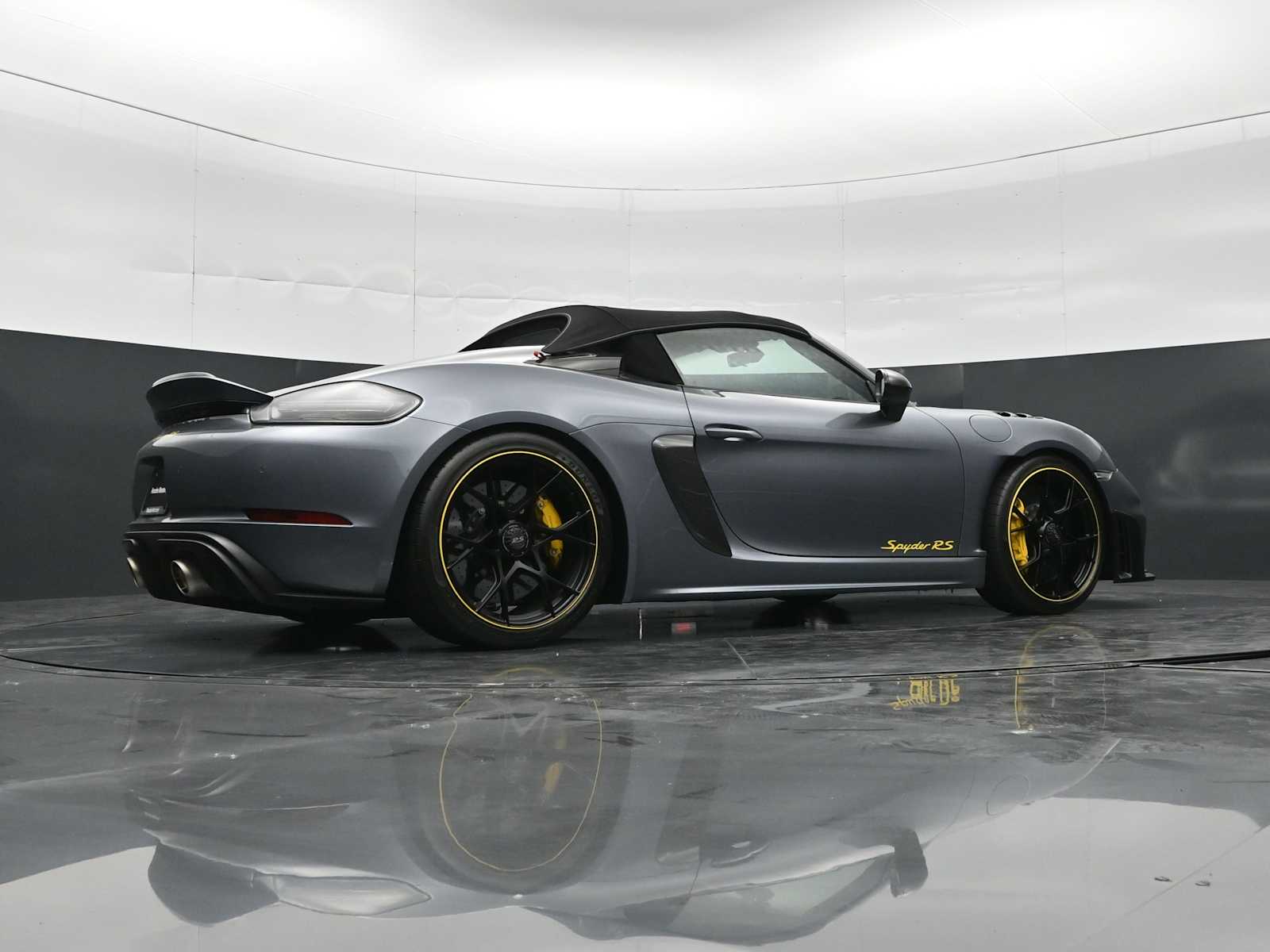 Thumbnail: 2025 Porsche  - 40