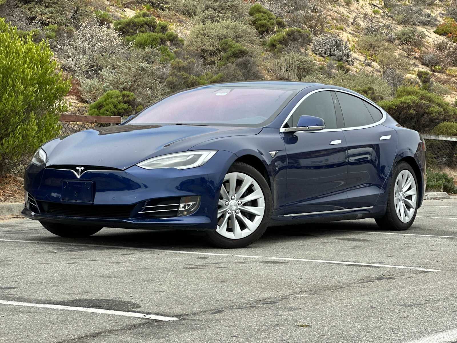 2018 Tesla Model S 75D -
                  Seaside, CA