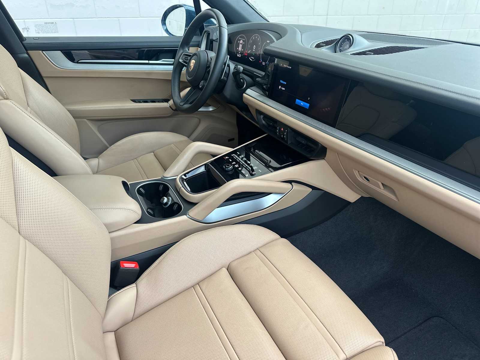 Thumbnail: 2025 Porsche Cayenne - 17