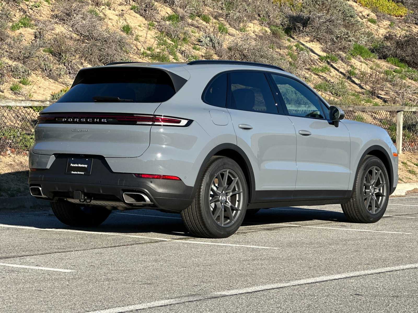Thumbnail: 2026 Porsche Cayenne - 7