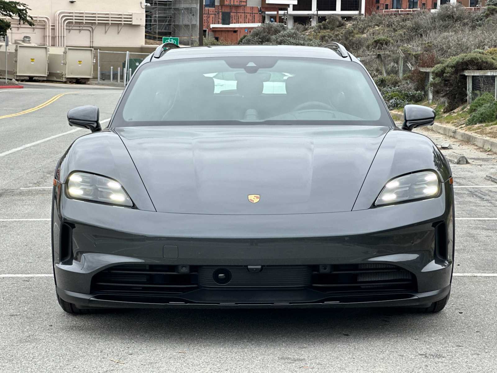Thumbnail: 2025 Porsche Taycan - 11