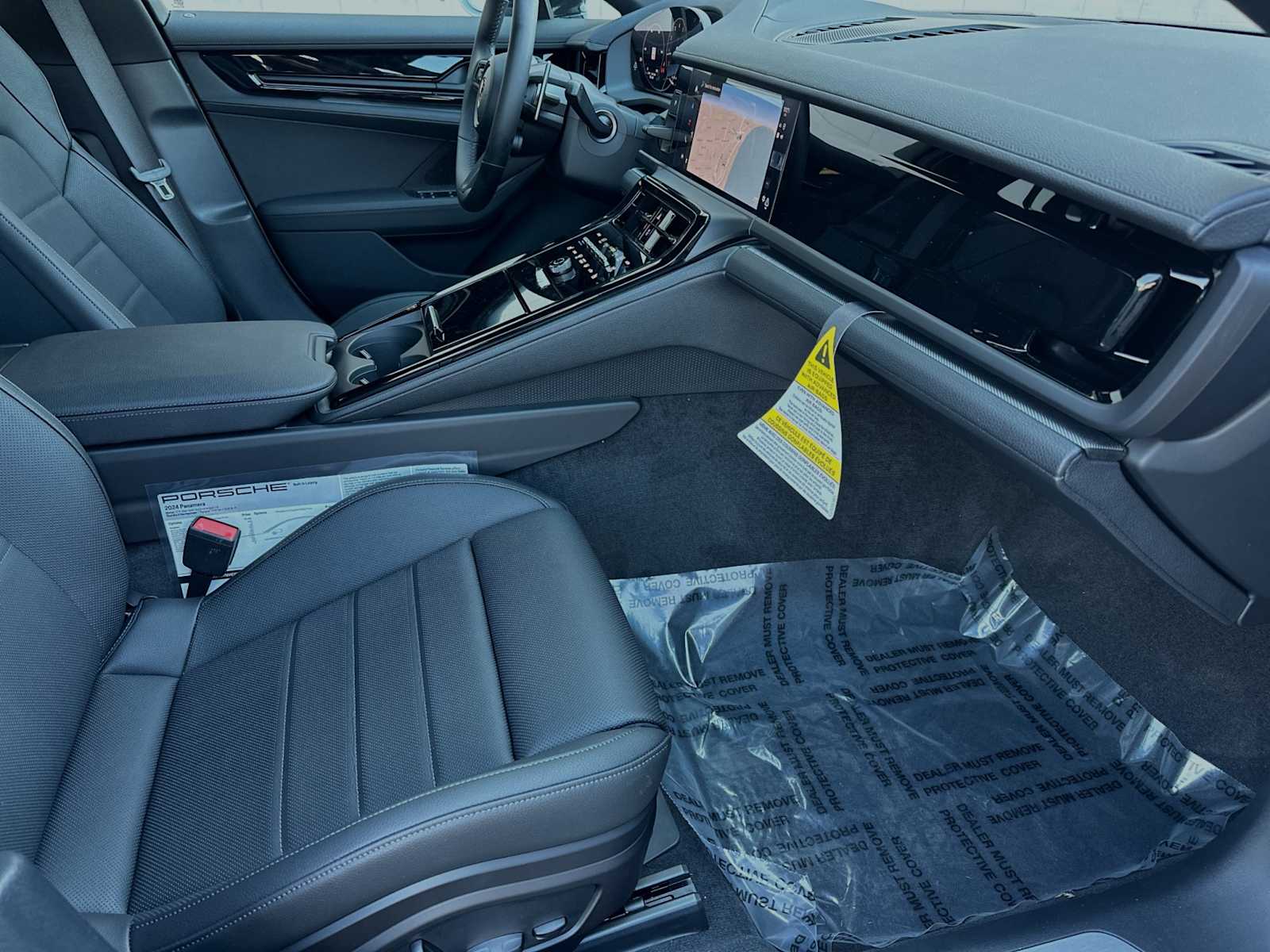 Thumbnail: 2024 Porsche Panamera - 16