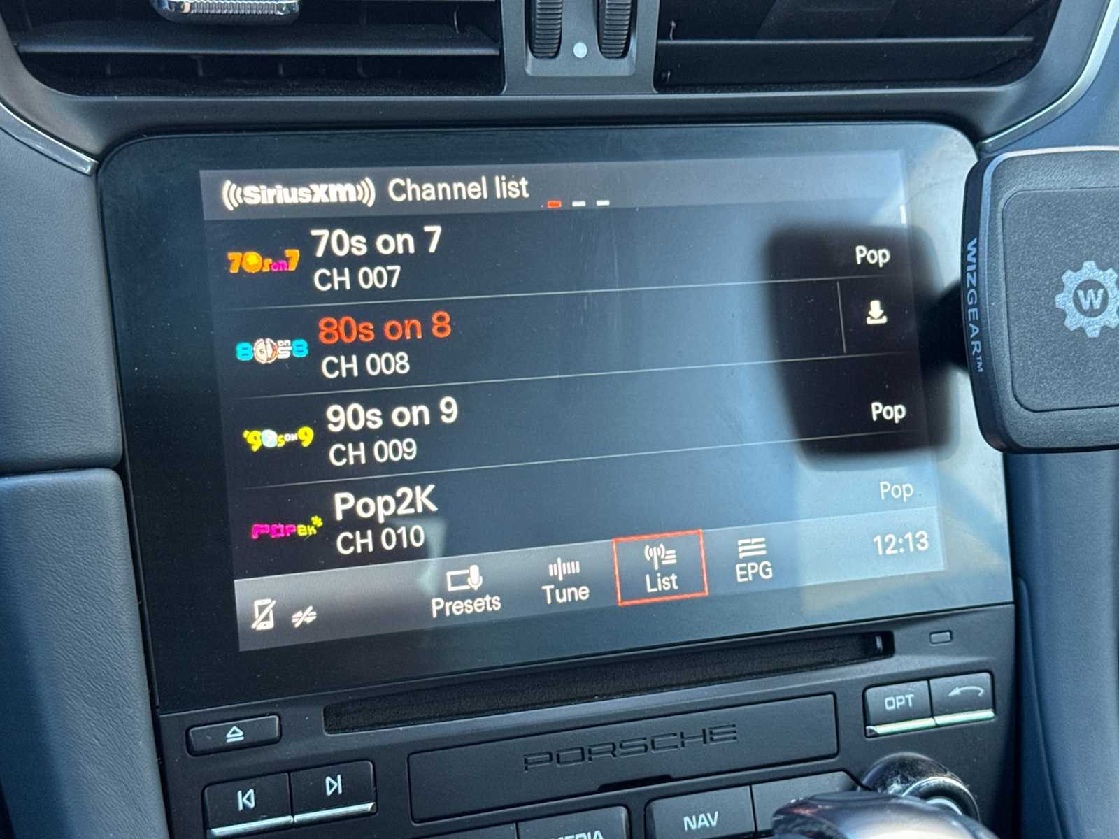 Thumbnail: 2017 Porsche 911 - 21