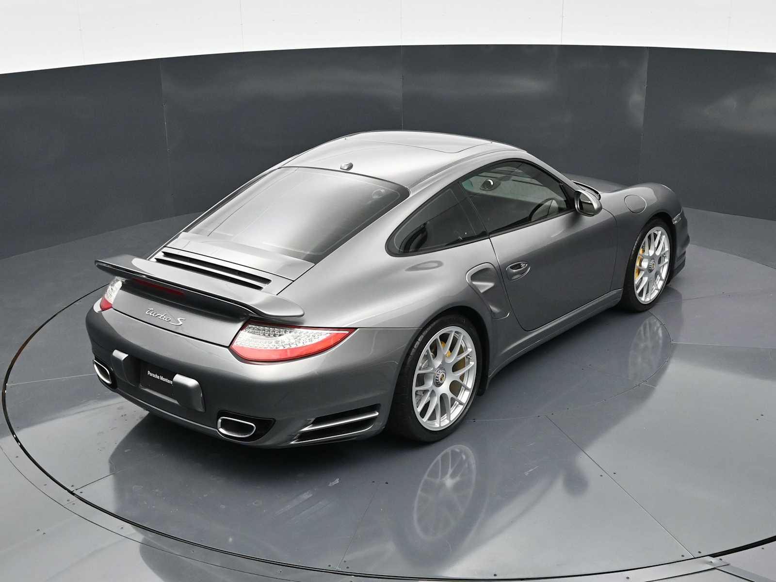 Thumbnail: 2013 Porsche 911 - 35