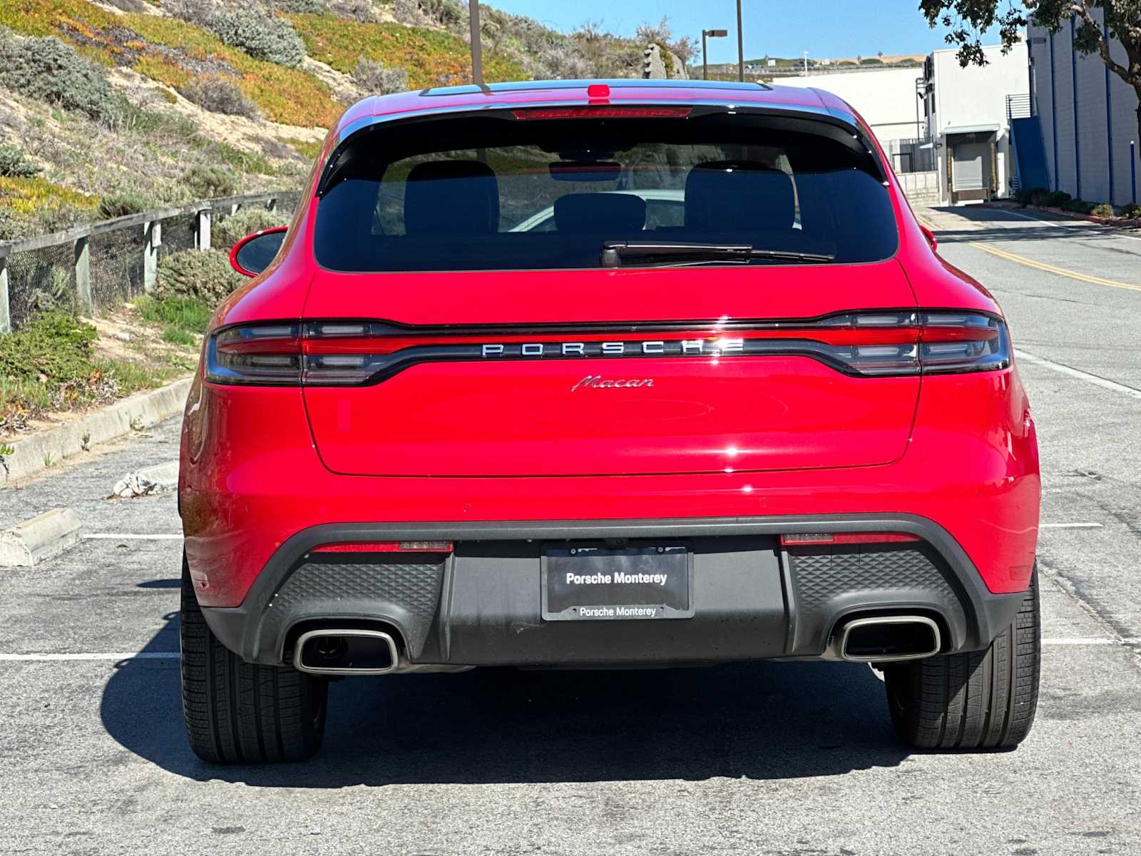 Thumbnail: 2024 Porsche Macan - 8