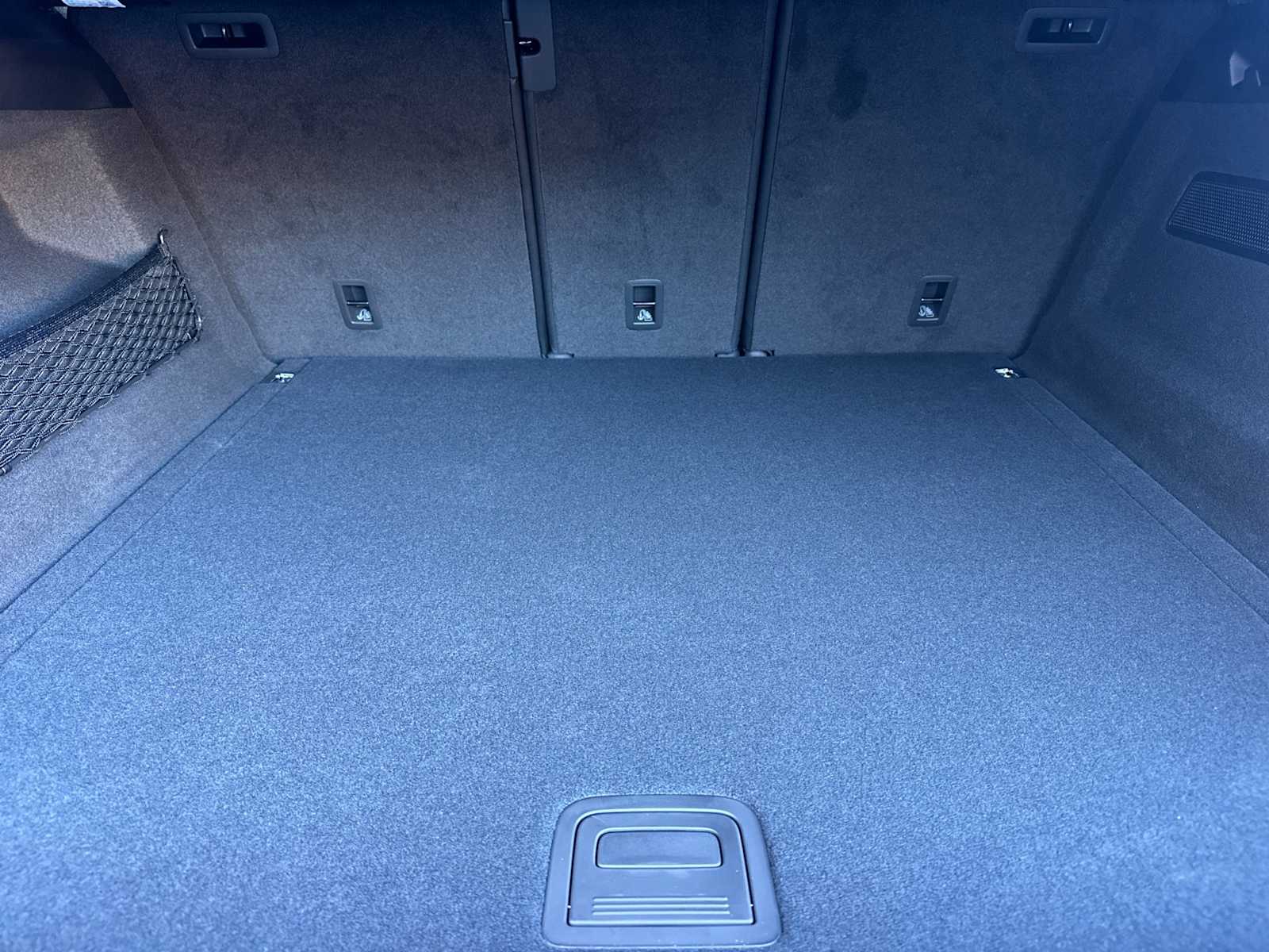 Thumbnail: 2026 Porsche Cayenne - 16