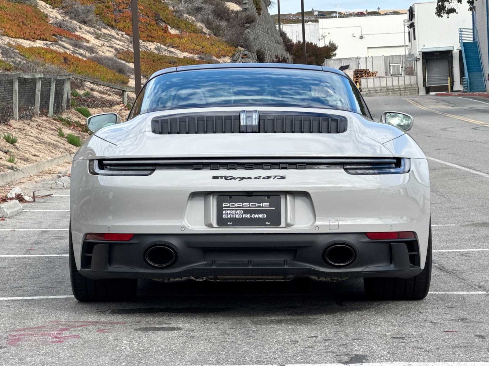 Thumbnail: 2023 Porsche 911 - 8