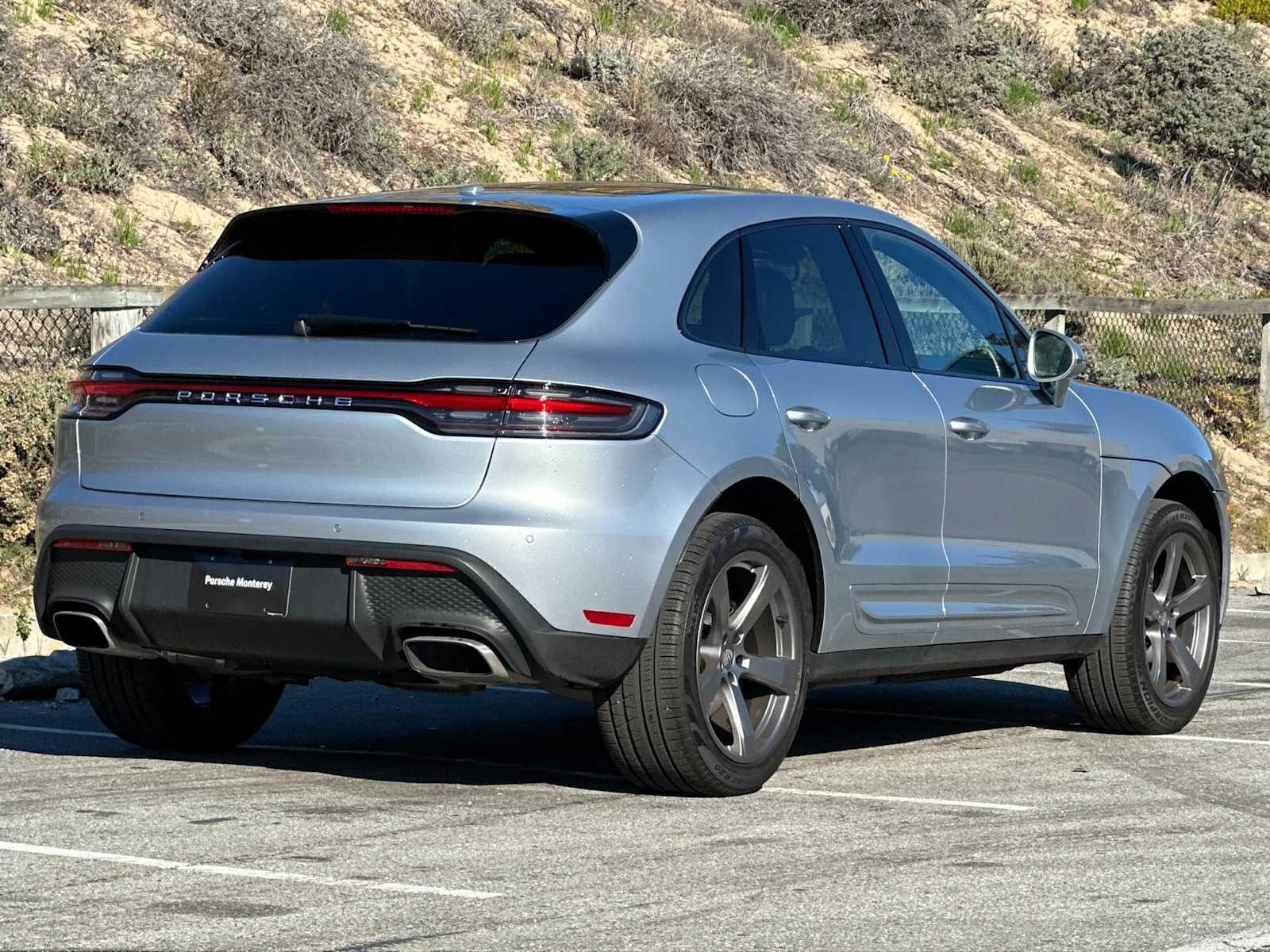 Thumbnail: 2024 Porsche Macan - 7