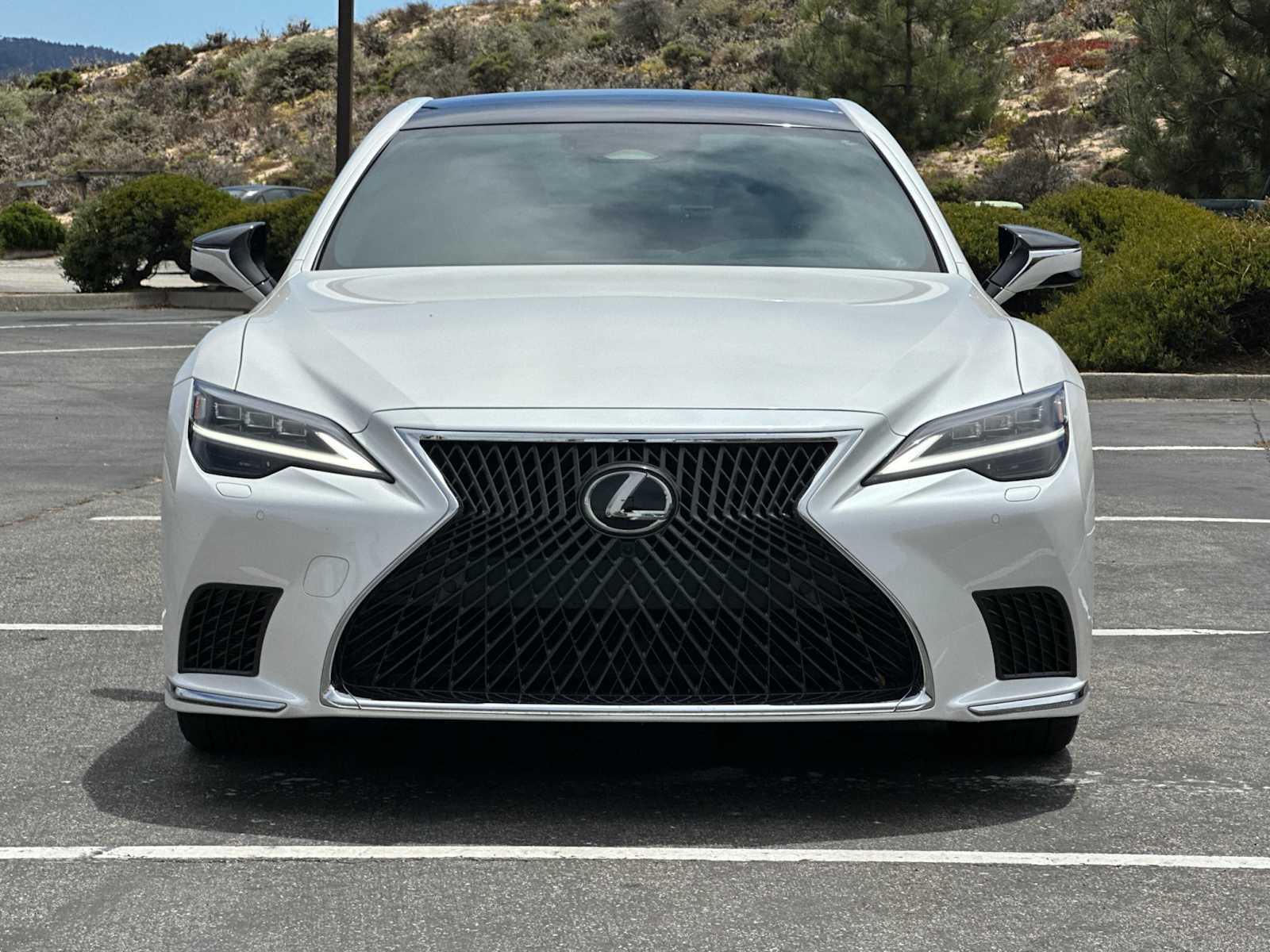 Thumbnail: 2024 Lexus LS - 11