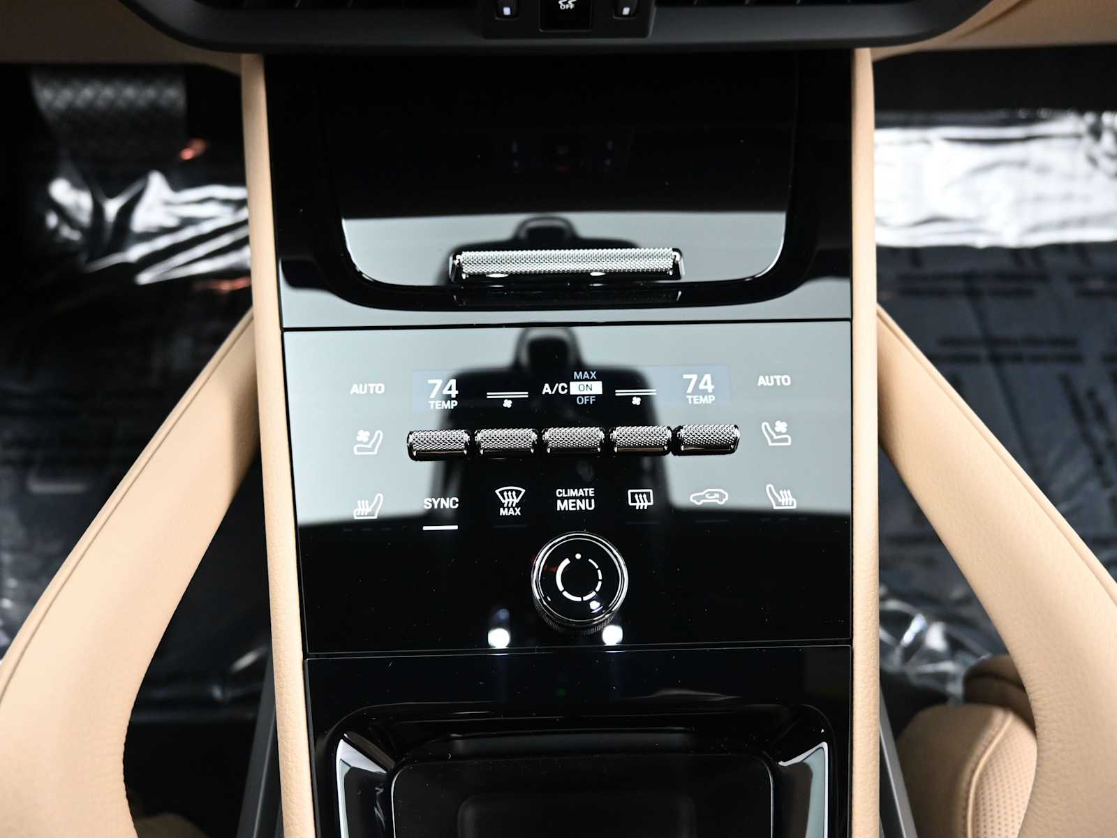 Thumbnail: 2026 Porsche Cayenne - 14