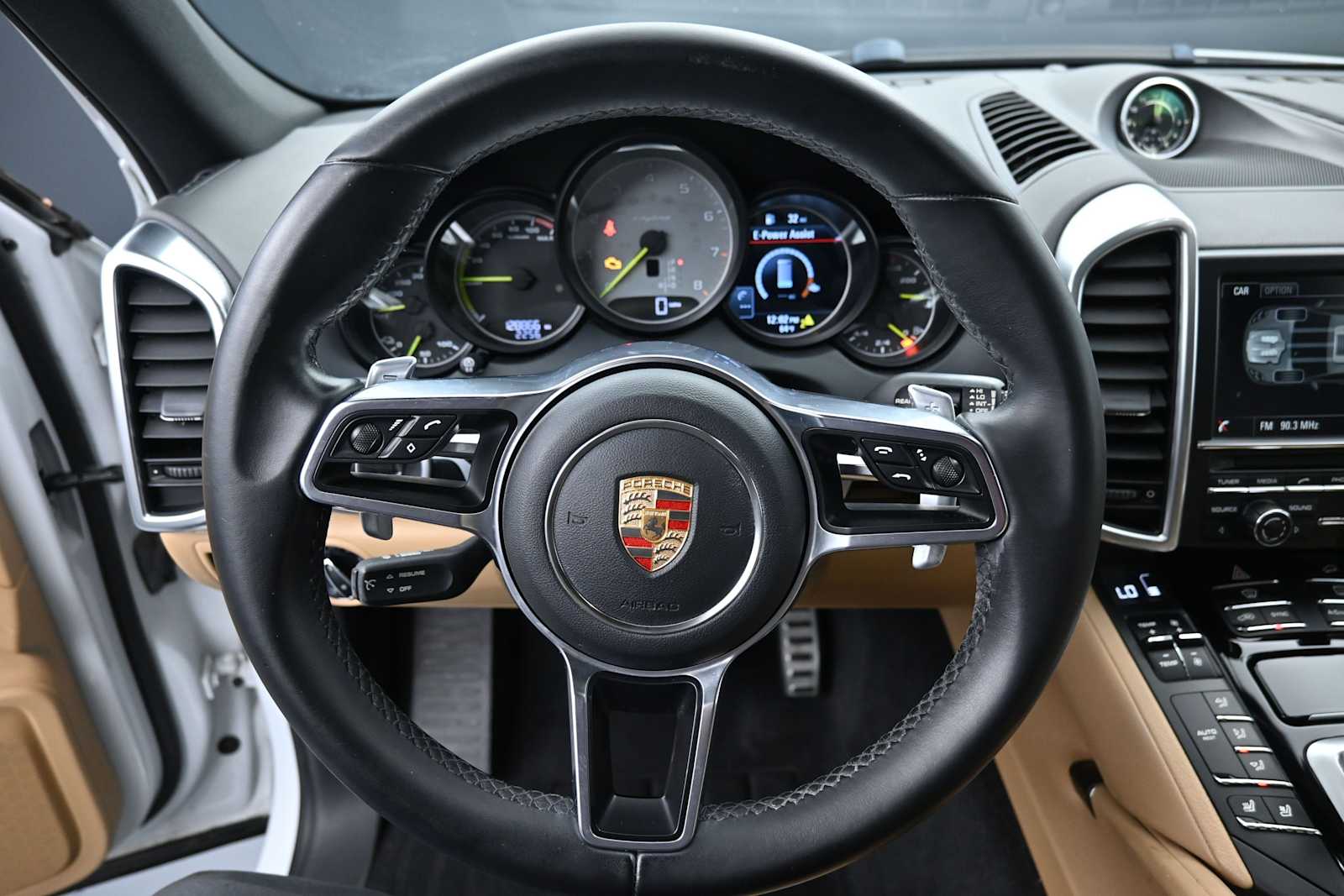 Thumbnail: 2015 Porsche Cayenne - 9