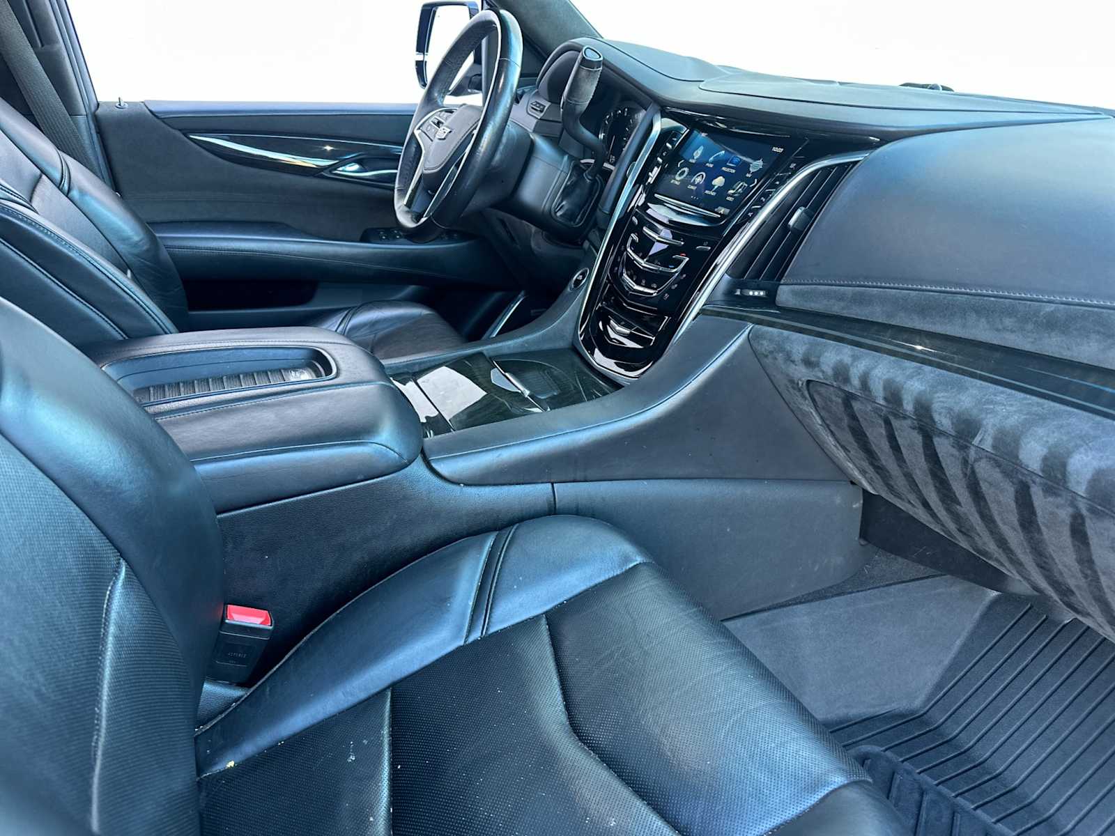 Thumbnail: 2019 Cadillac Escalade - 19