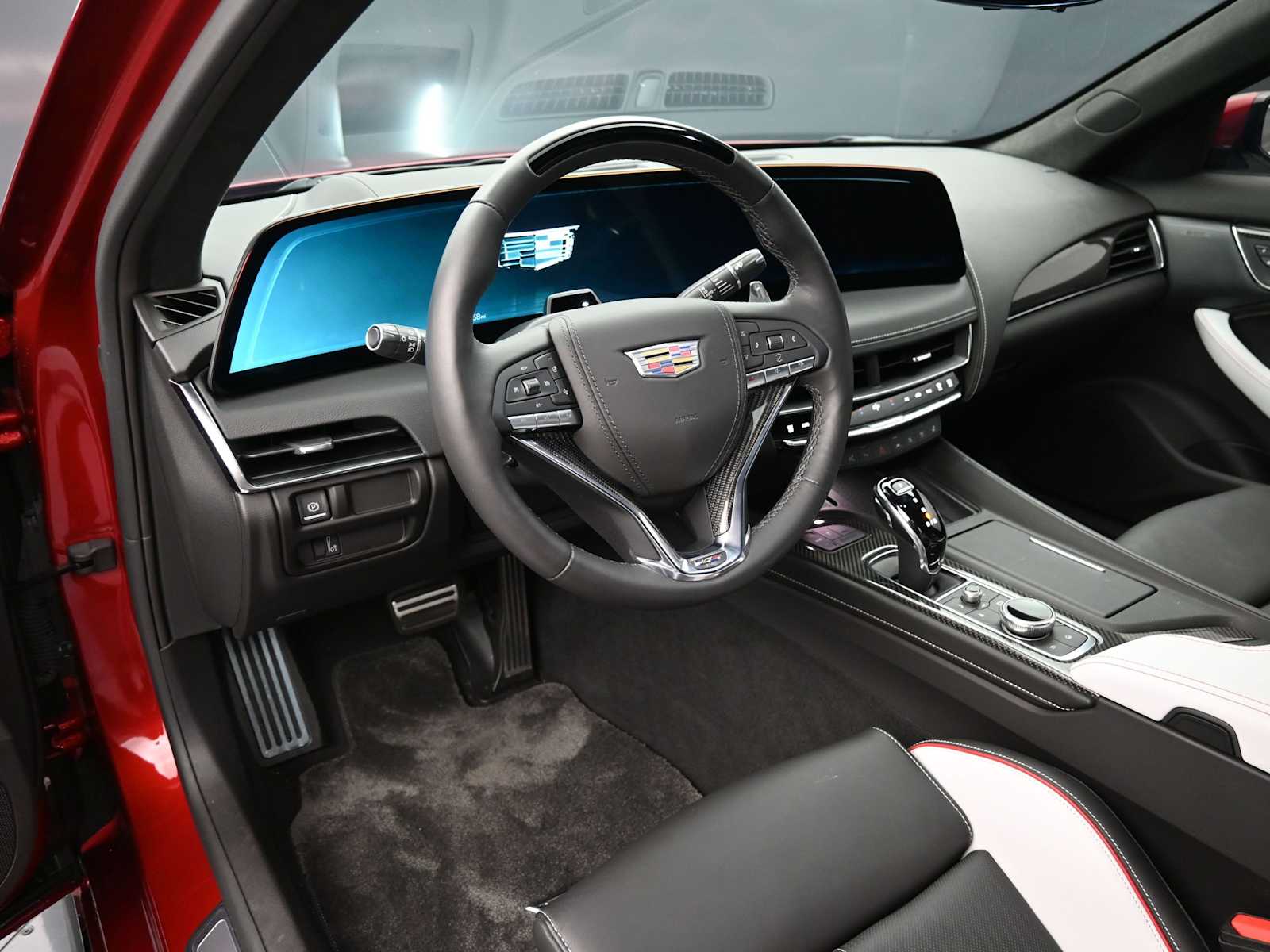 Thumbnail: 2025 Cadillac CT5 - 4