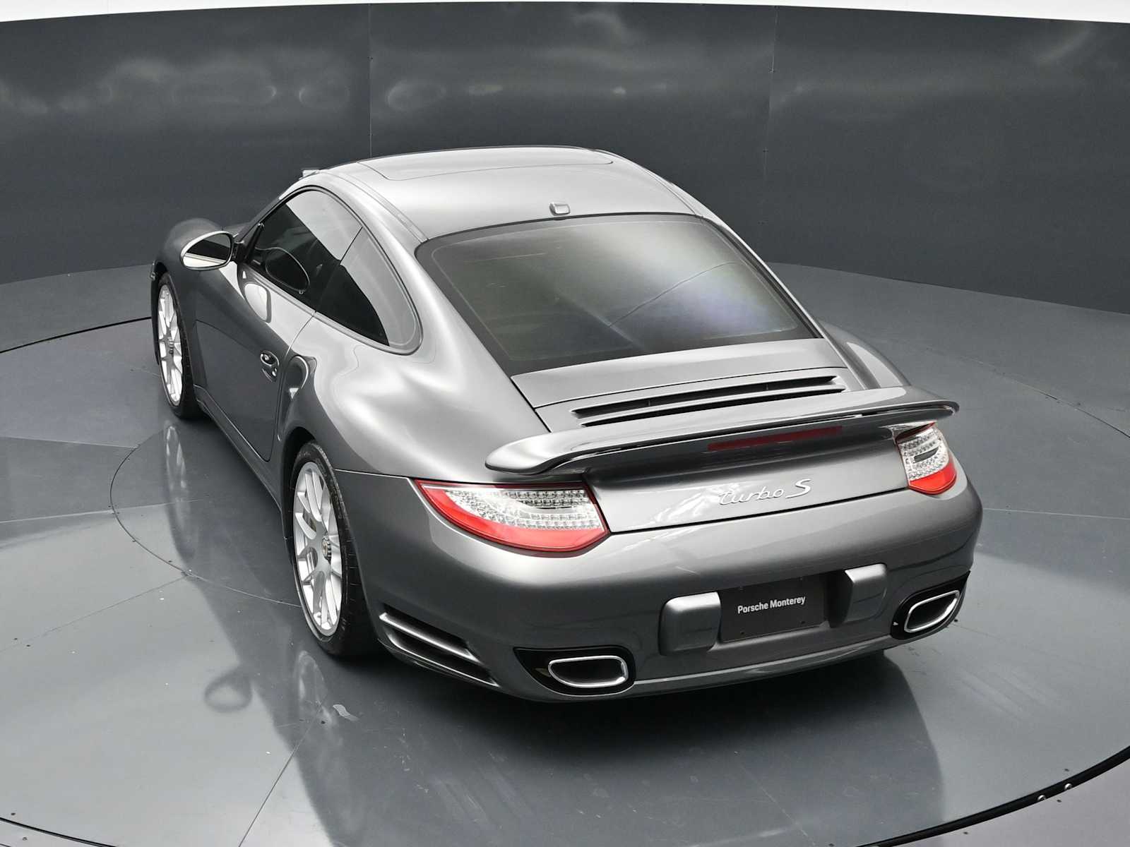 Thumbnail: 2013 Porsche 911 - 33