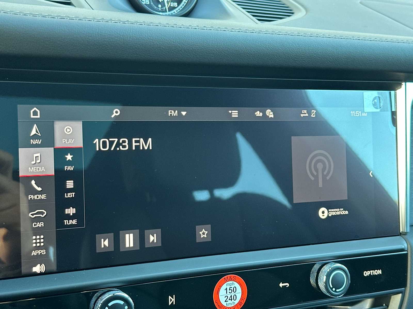 Thumbnail: 2026 Porsche Macan - 19