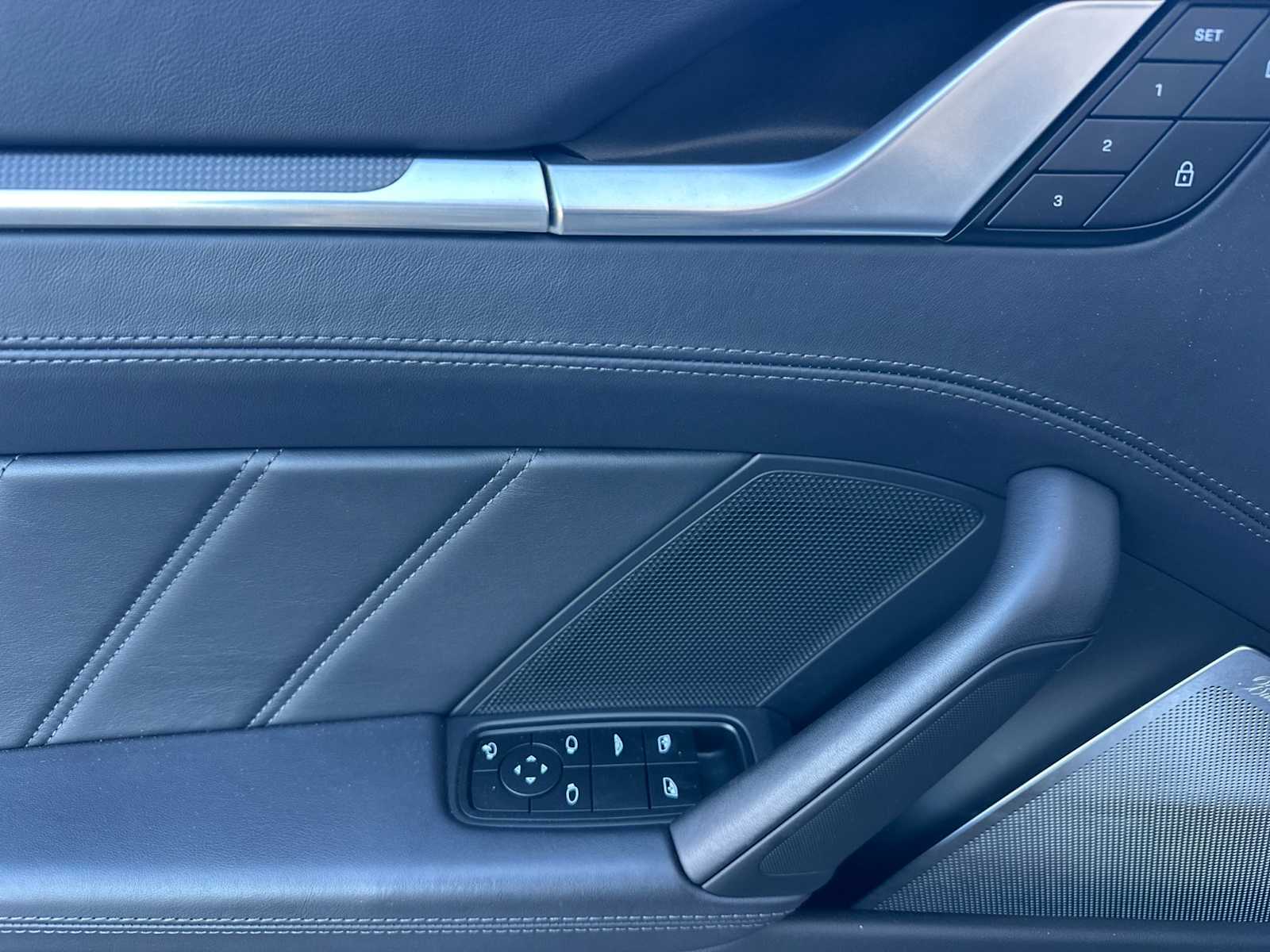 Thumbnail: 2023 Porsche 911 - 15