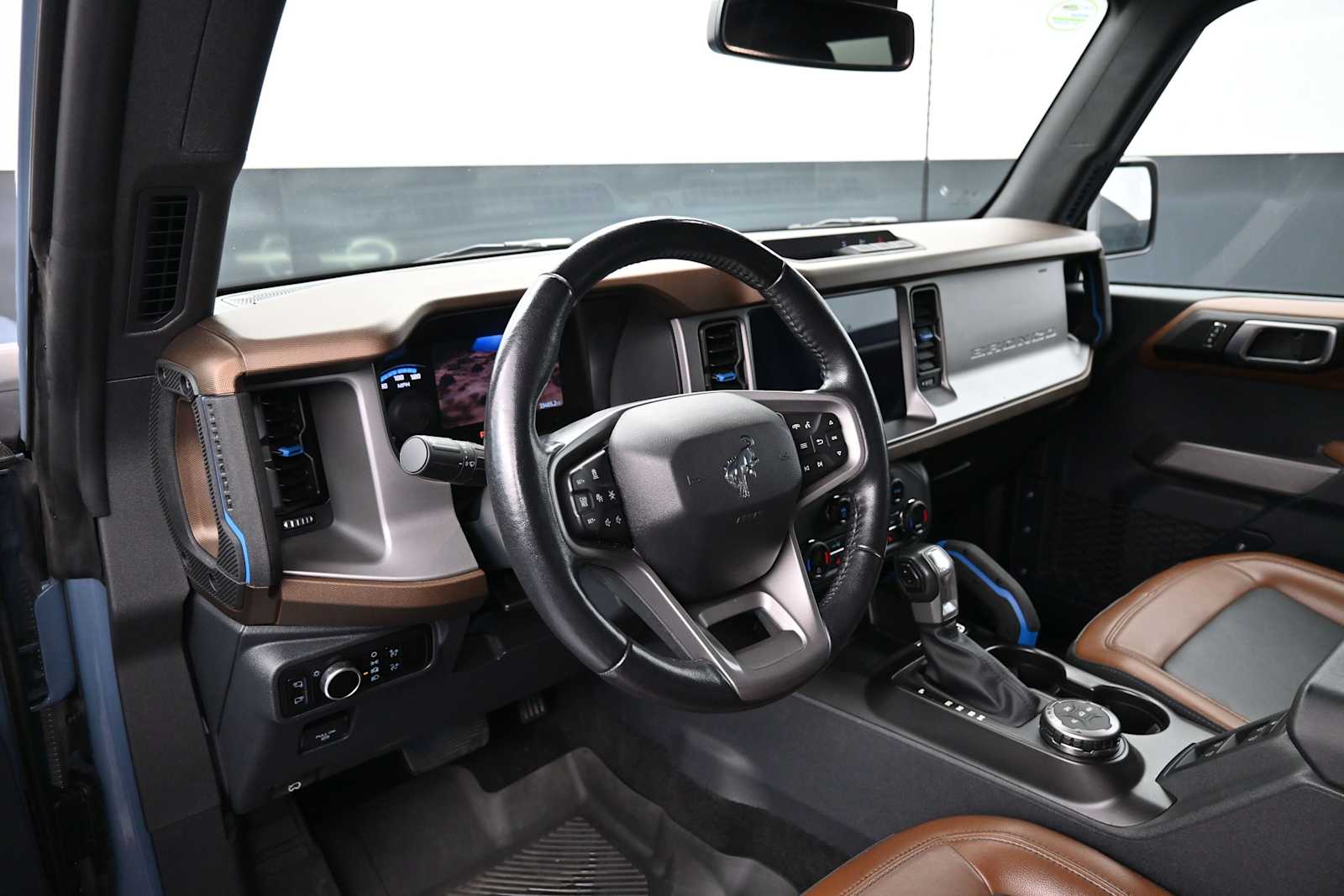 Thumbnail: 2023 Ford Bronco - 4