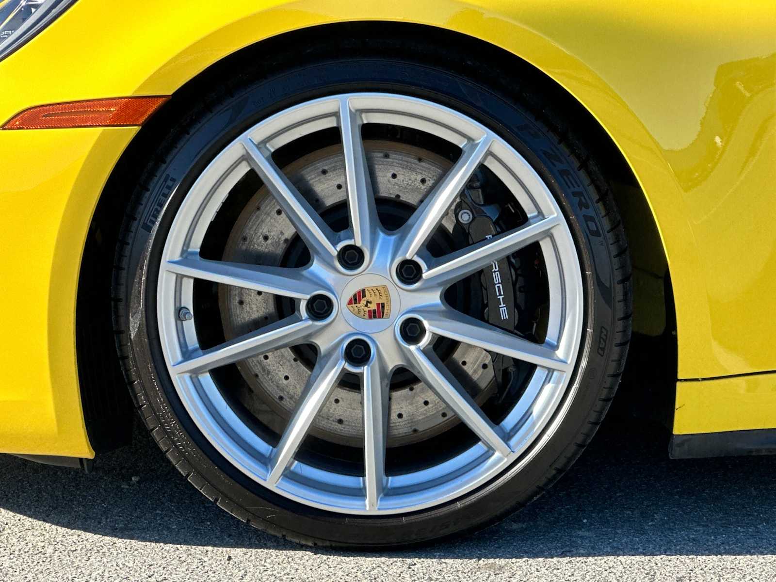 Thumbnail: 2024 Porsche 911 - 26