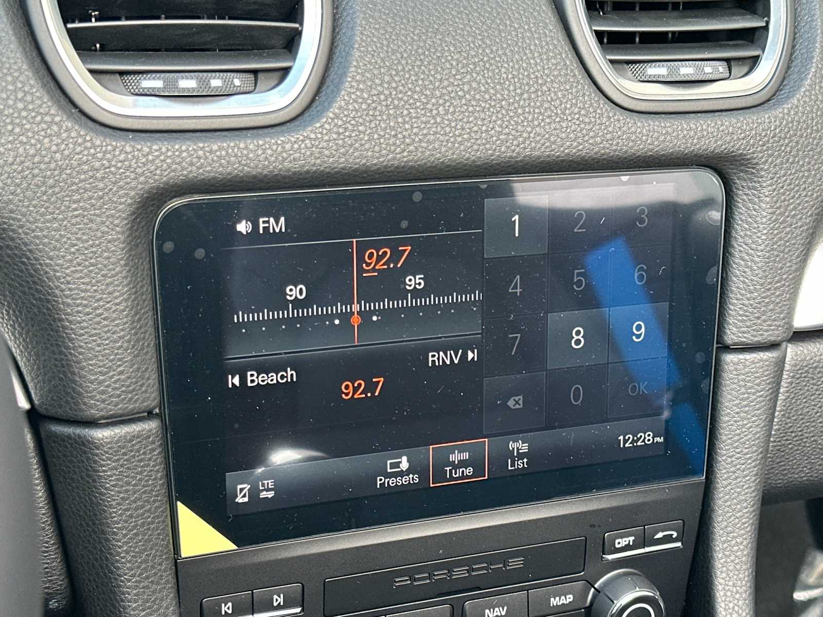 Thumbnail: 2025 Porsche 718 Boxster - 18