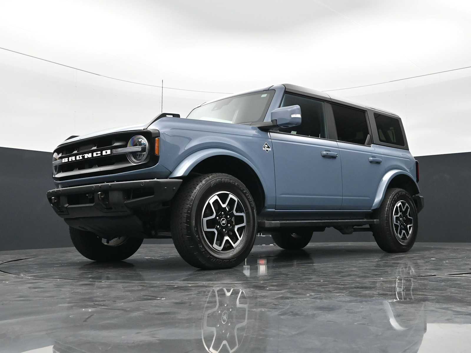 Thumbnail: 2023 Ford Bronco - 37