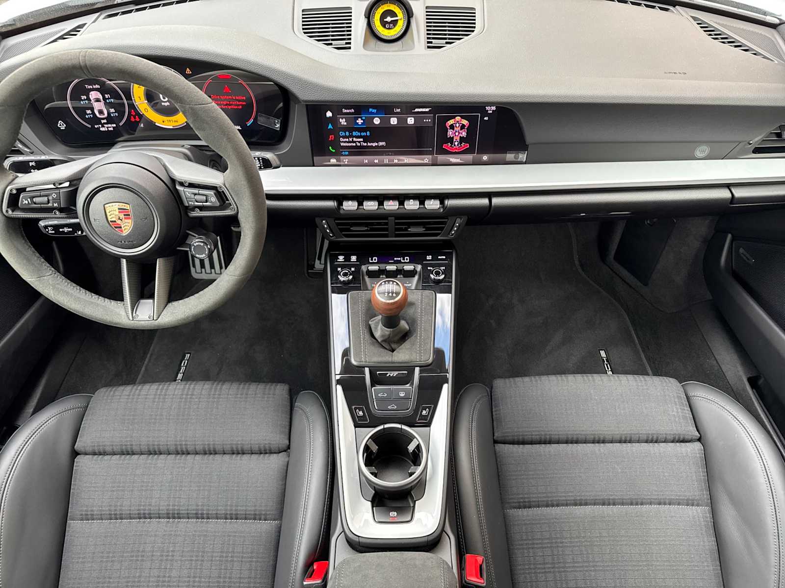 Thumbnail: 2025 Porsche 911 - 6