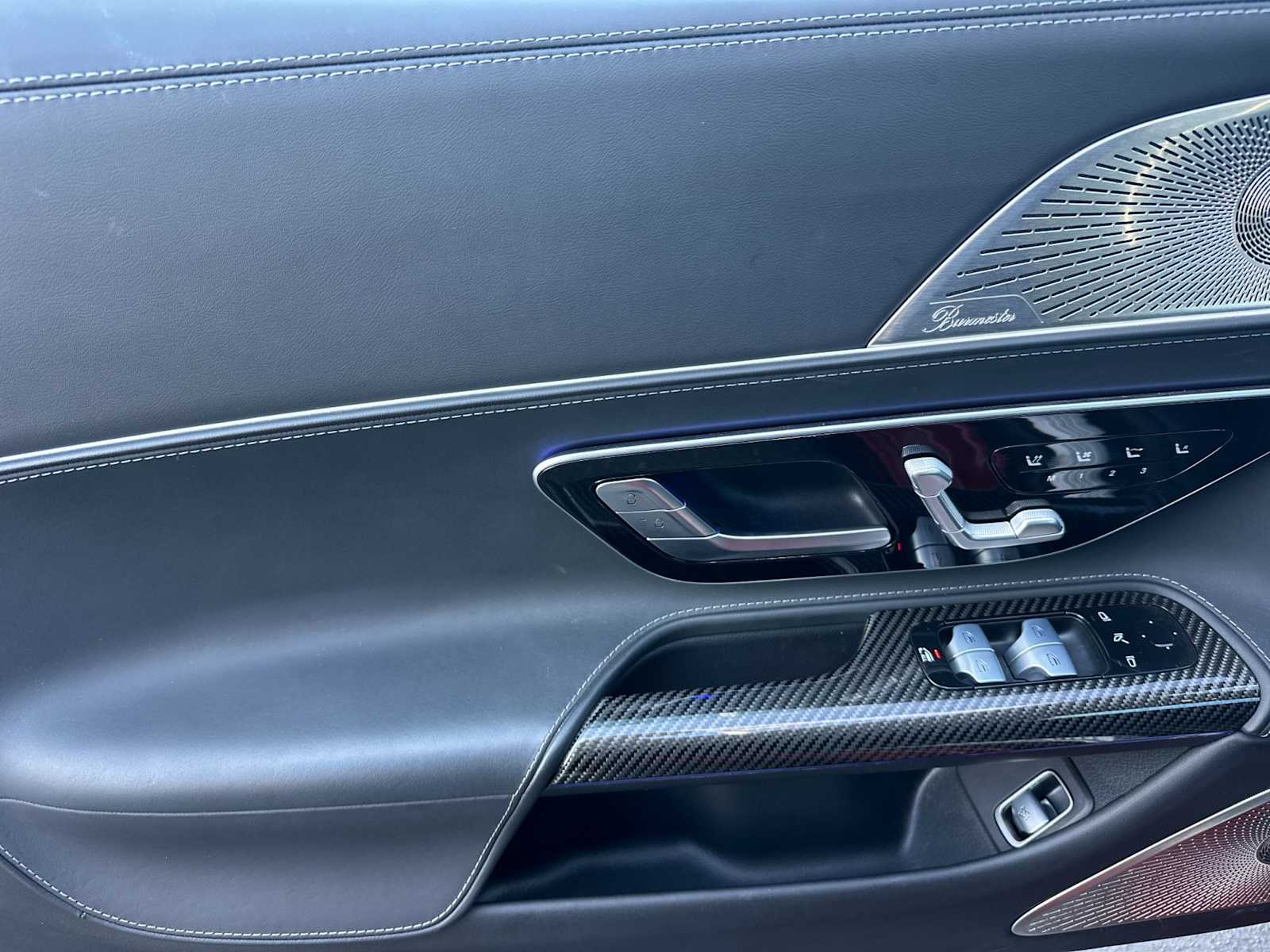 Thumbnail: 2022 Mercedes-Benz SL-Class - 14