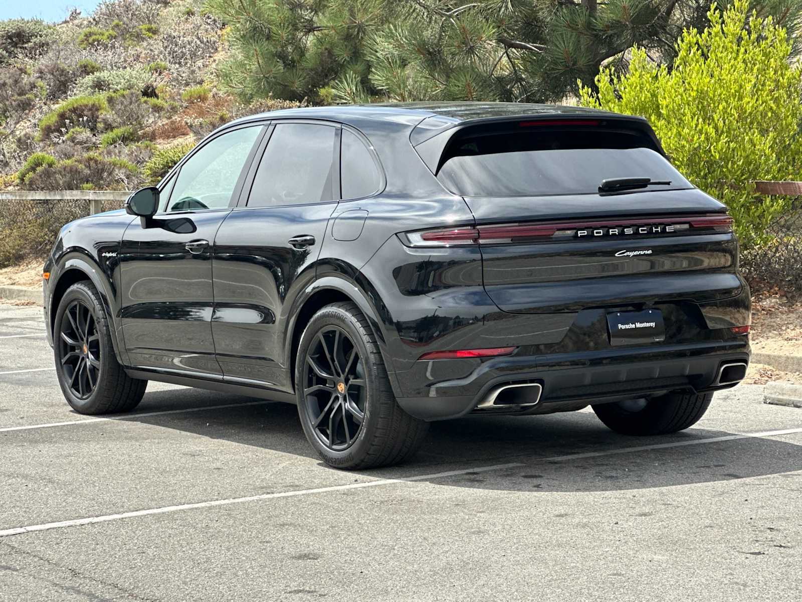 Thumbnail: 2025 Porsche Cayenne - 3