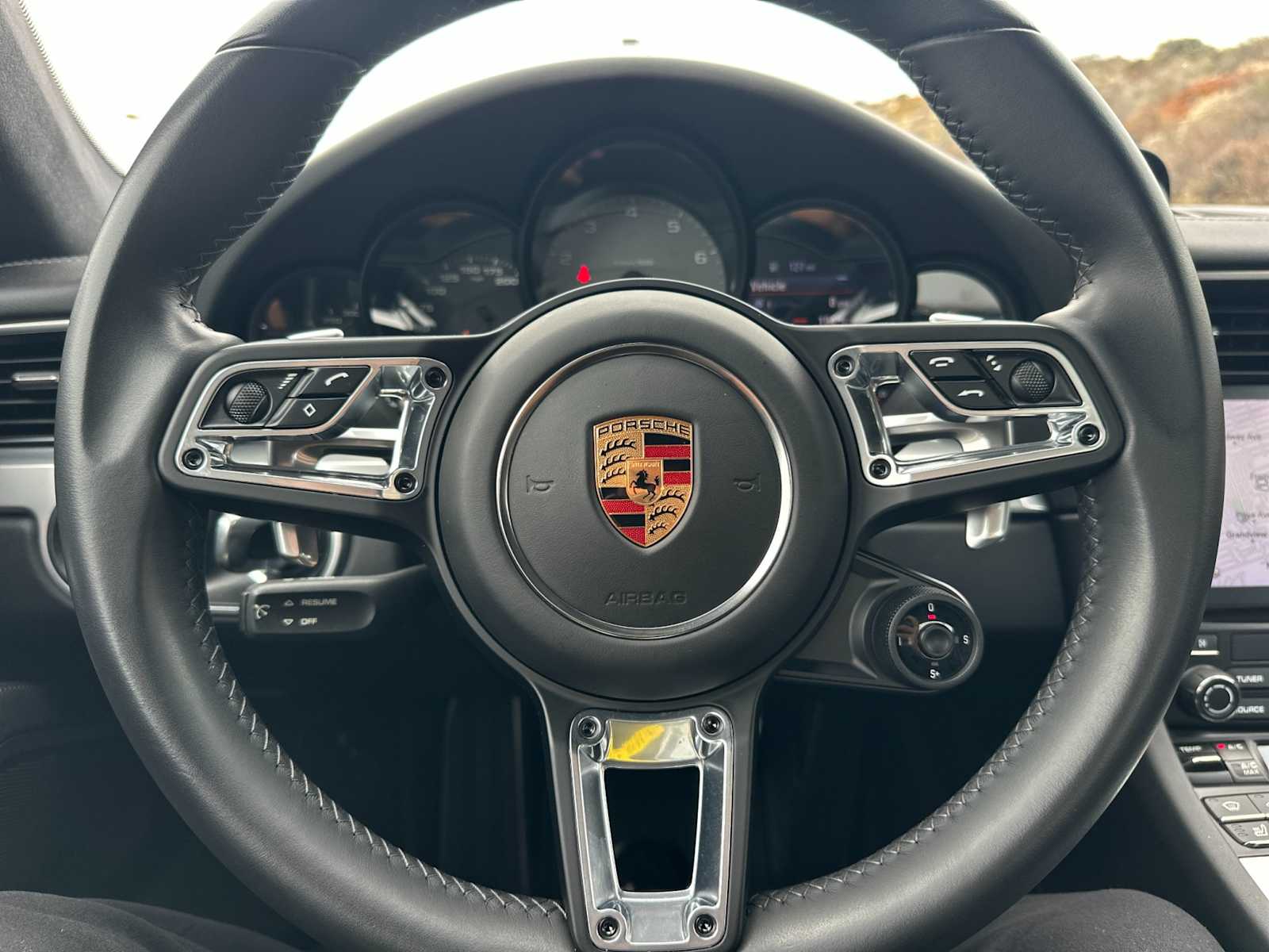 Thumbnail: 2017 Porsche 911 - 22