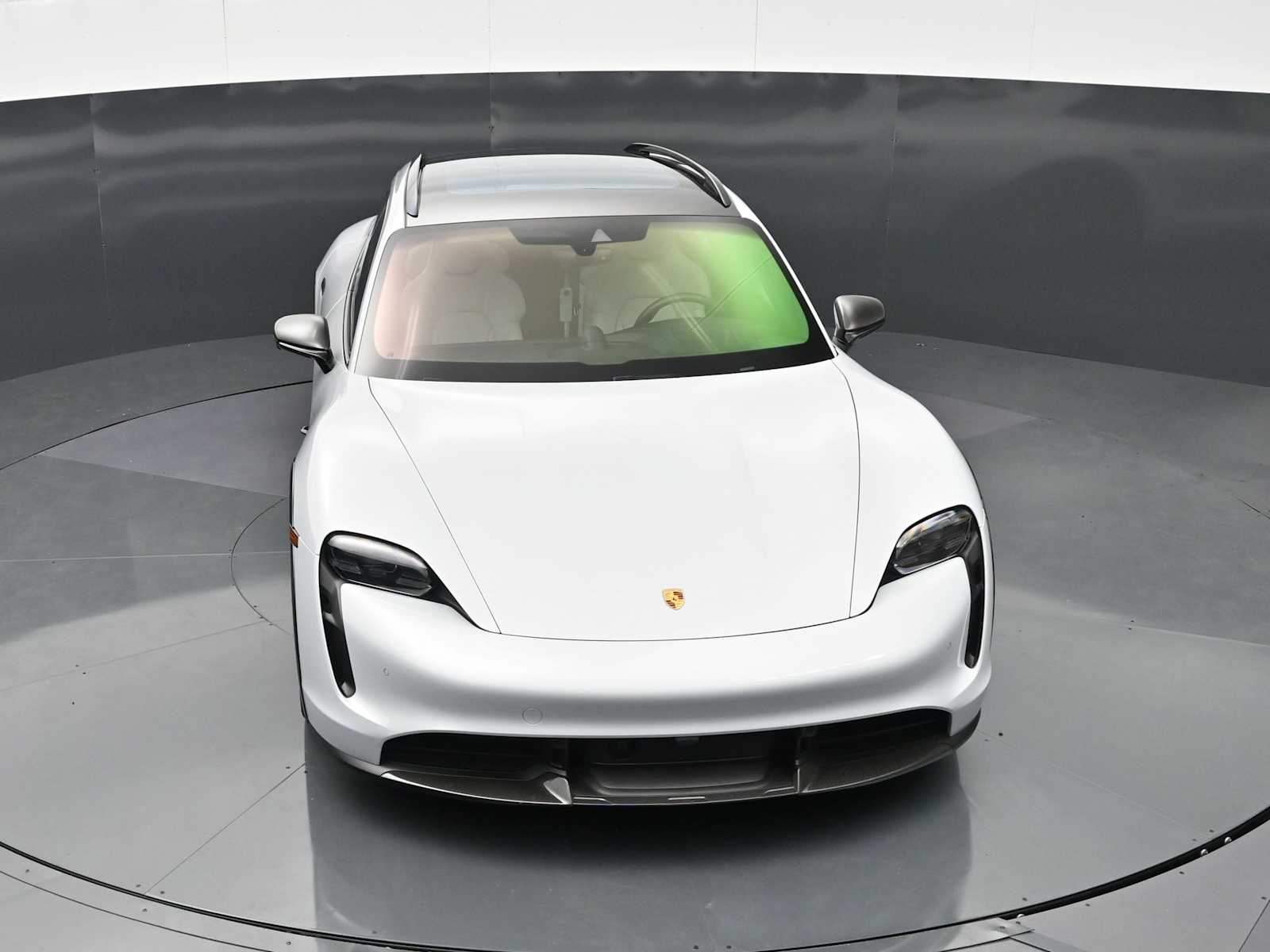 Thumbnail: 2023 Porsche Taycan - 39