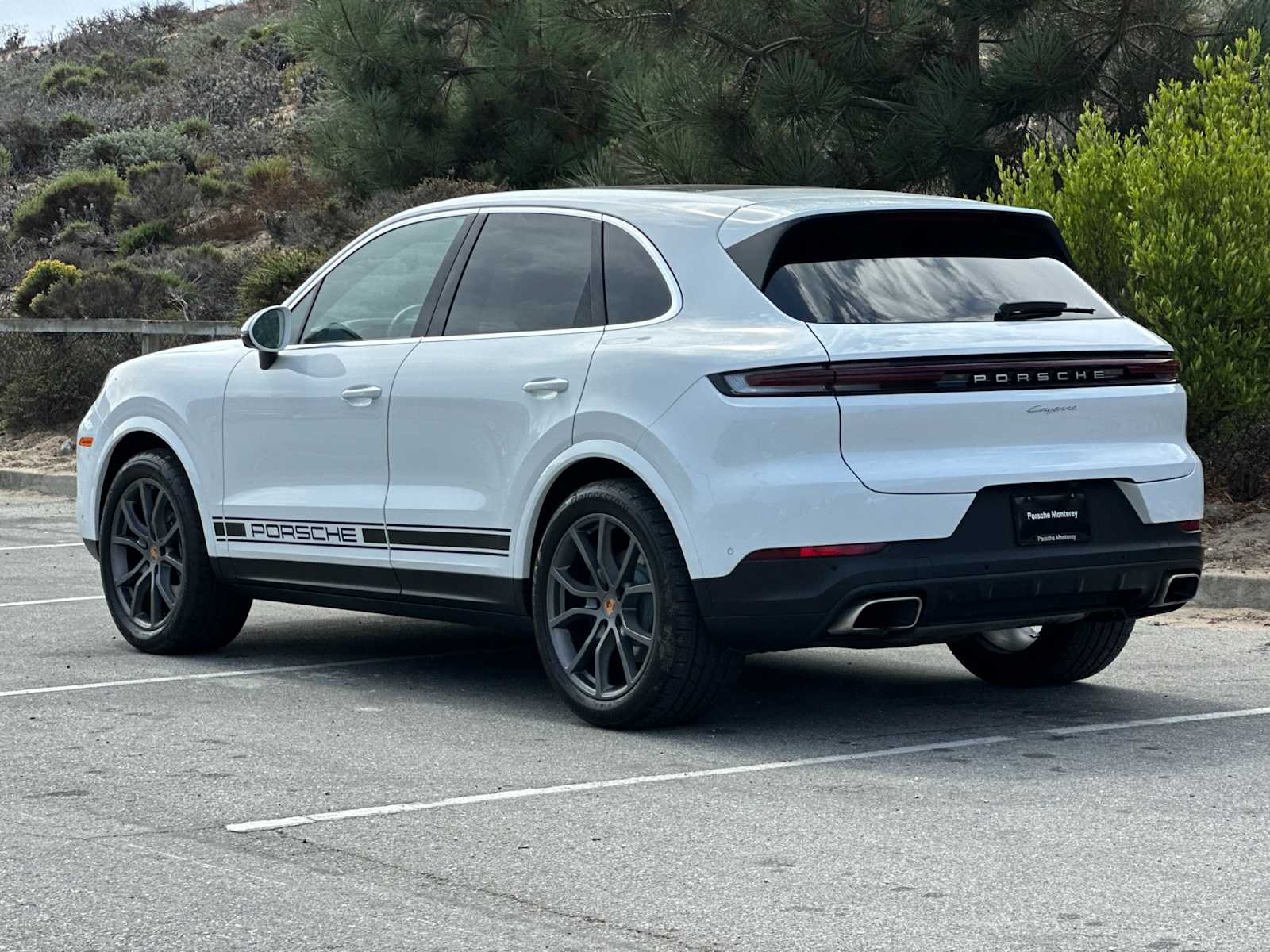 Thumbnail: 2025 Porsche Cayenne - 3