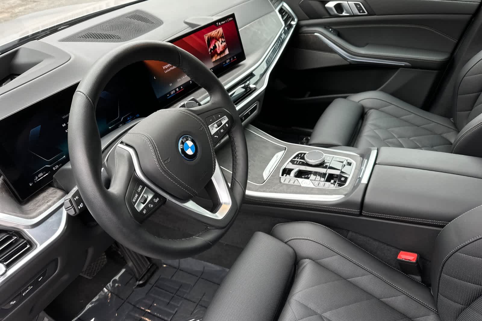 Thumbnail: 2025 BMW X5 - 11