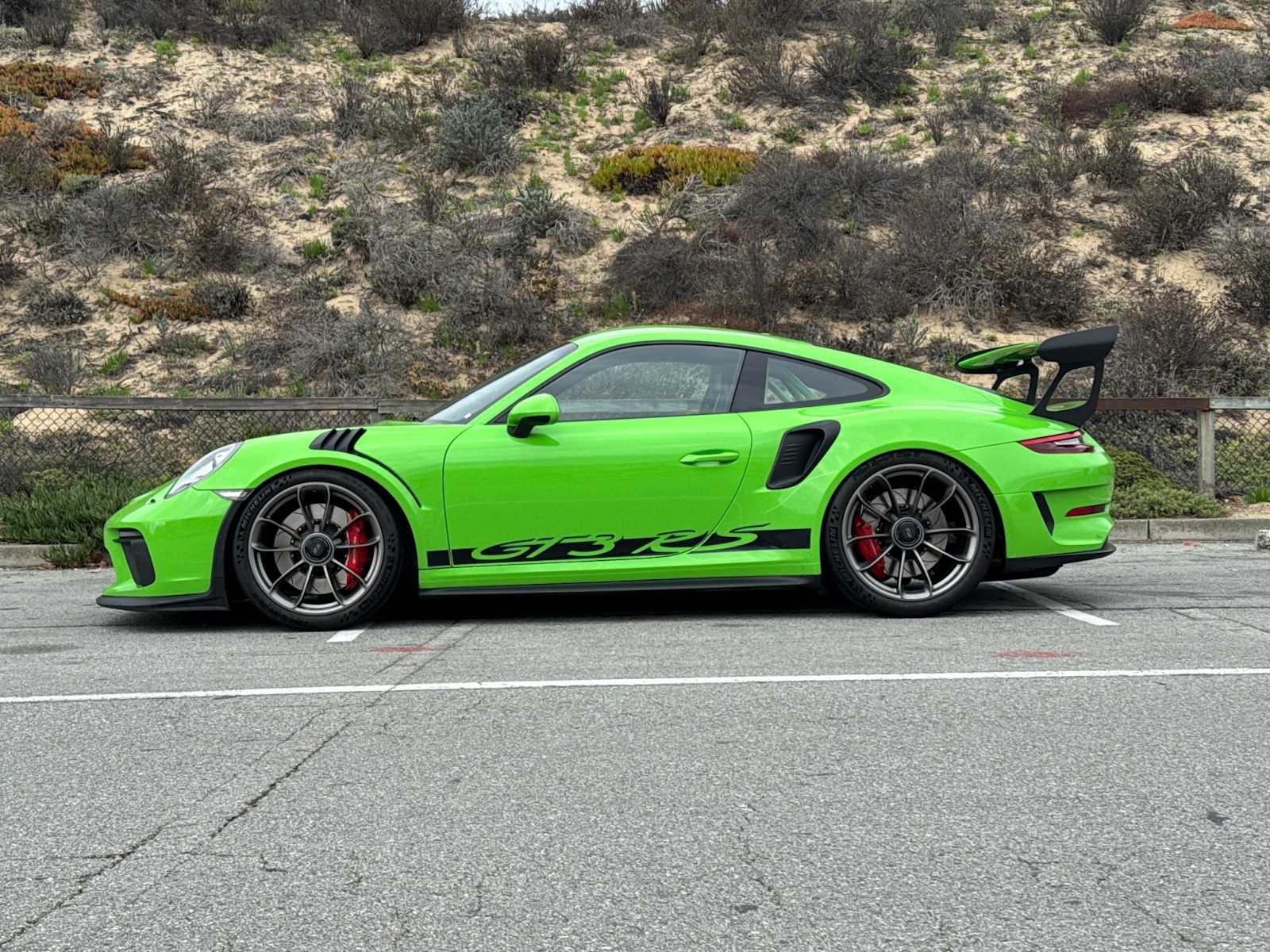 2019 Porsche 911 GT3 RS photo 2