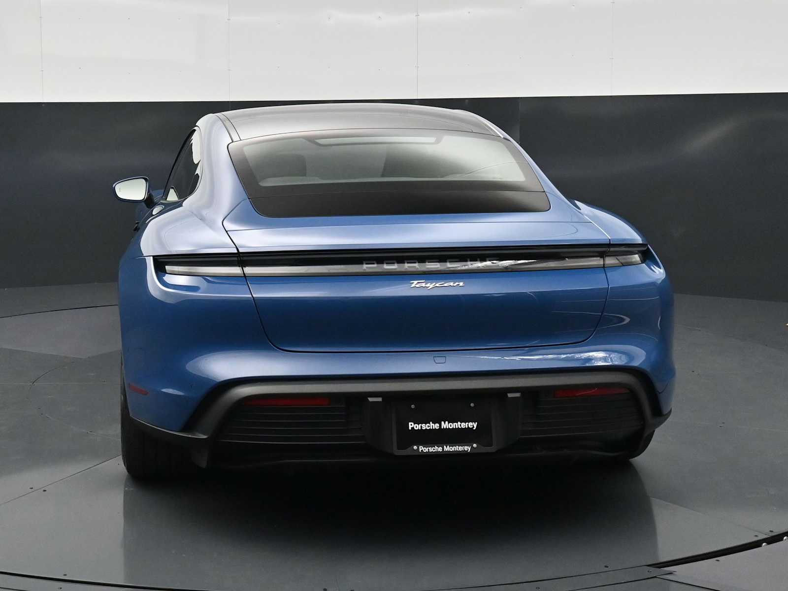 Thumbnail: 2026 Porsche Taycan - 25