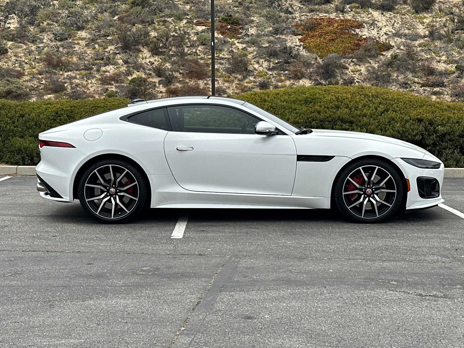 Thumbnail: 2023 Jaguar F-Type - 8