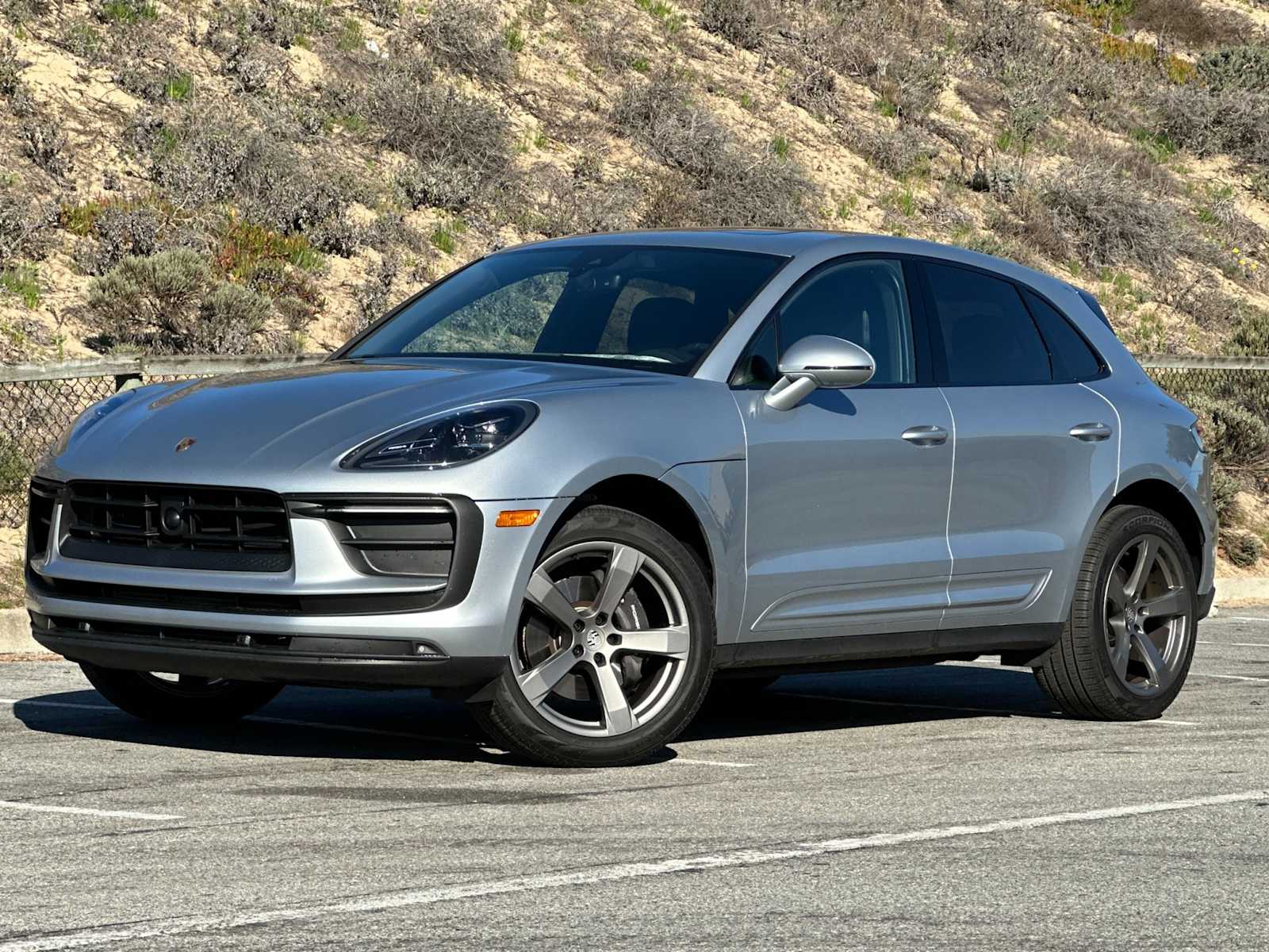 2024 Porsche Macan Base -
                  Seaside, CA