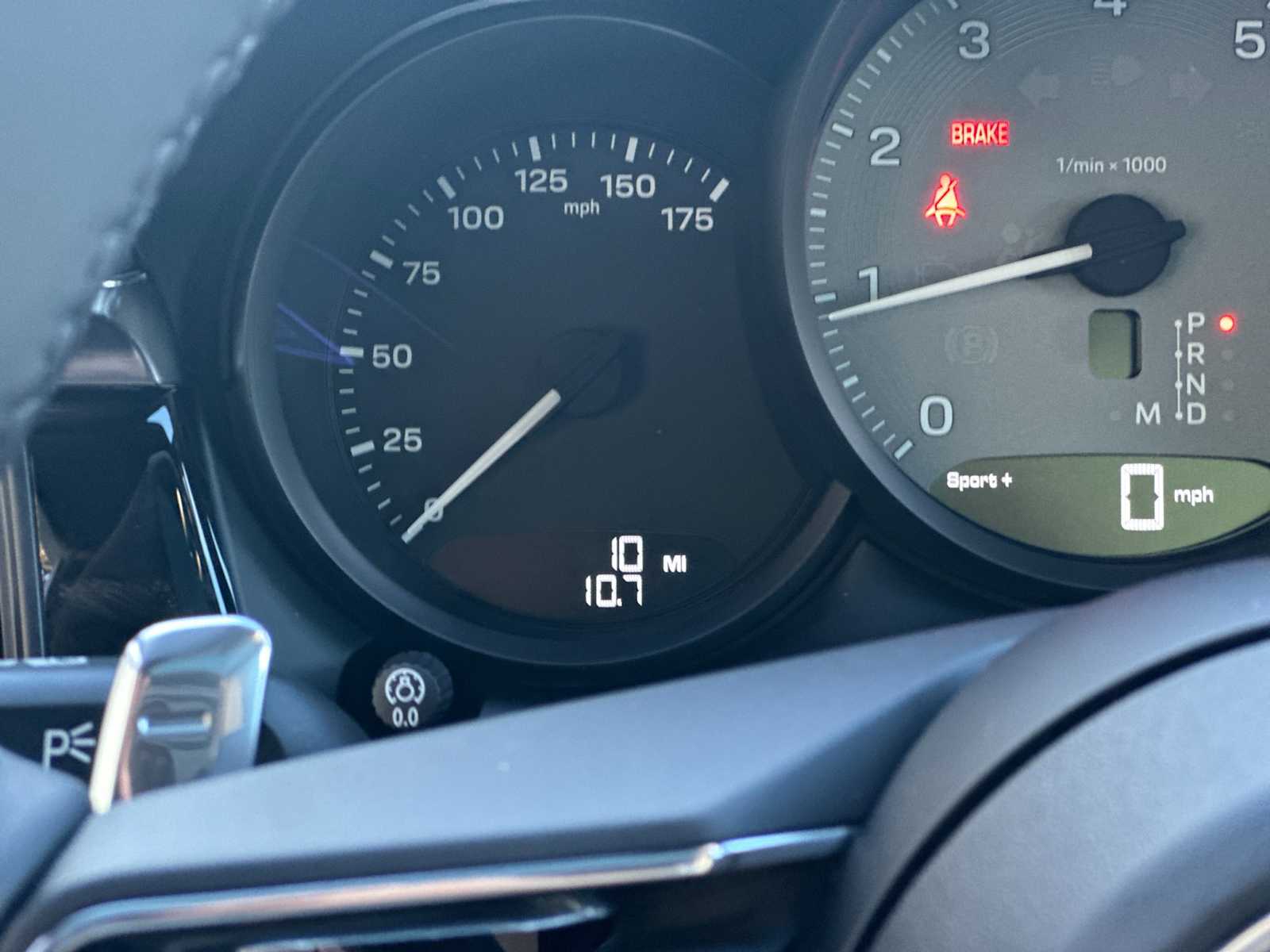 Thumbnail: 2026 Porsche Macan - 27