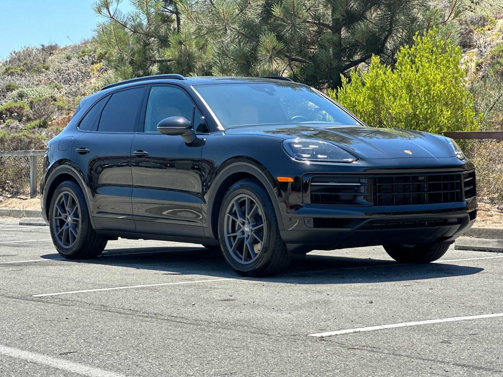 Thumbnail: 2025 Porsche Cayenne - 10