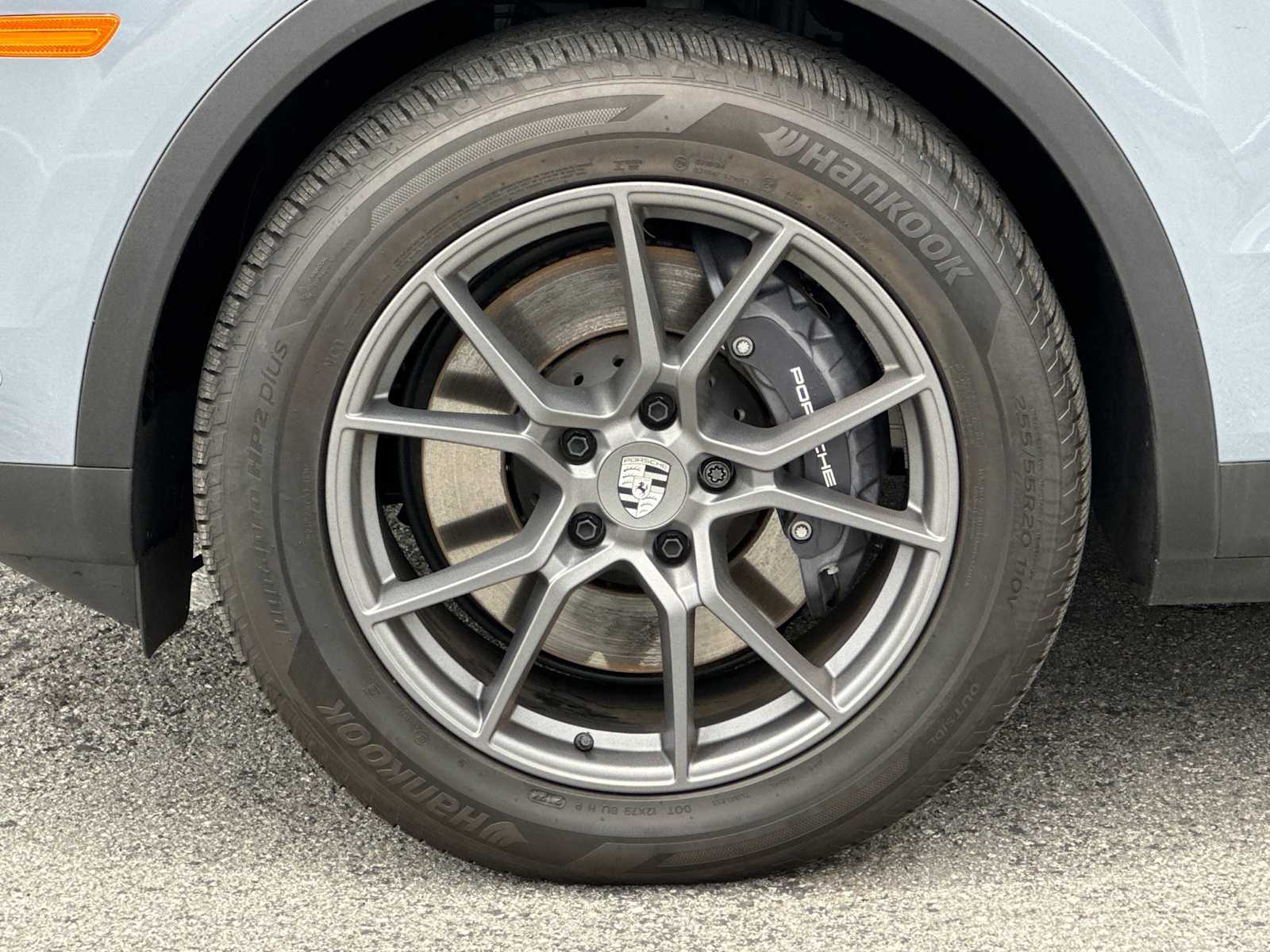 Thumbnail: 2025 Porsche Cayenne - 25