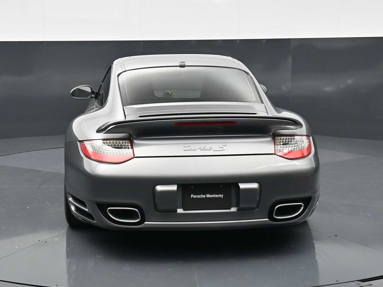 Thumbnail: 2013 Porsche 911 - 26