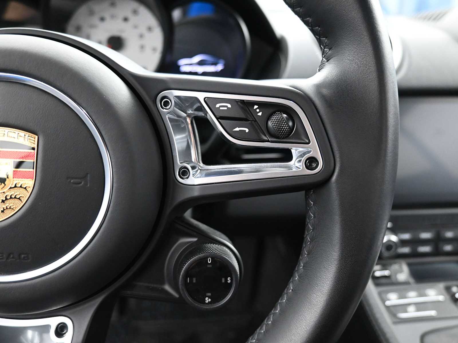 Thumbnail: 2022 Porsche 718 Cayman - 13